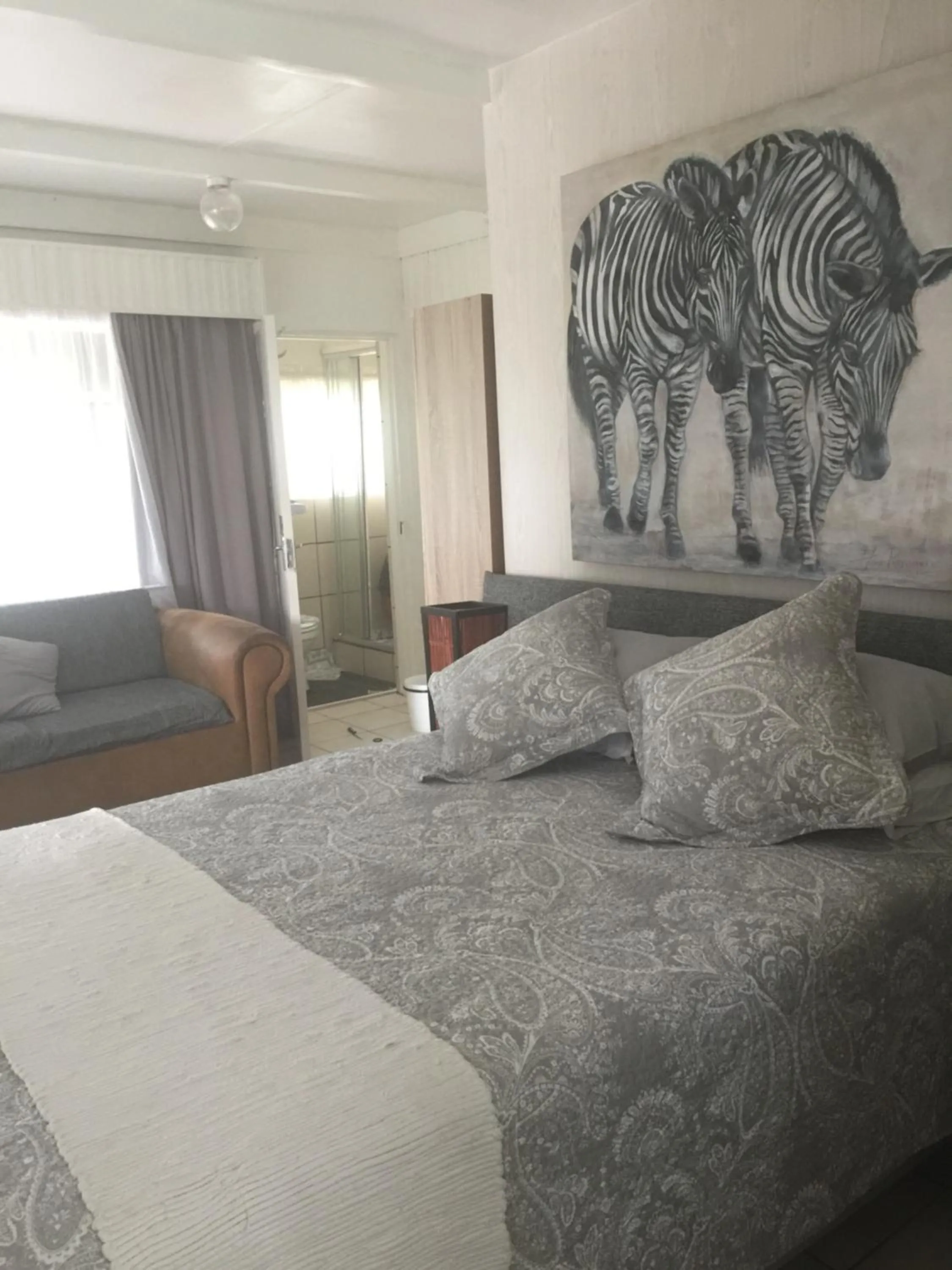 Bed in White River B & B