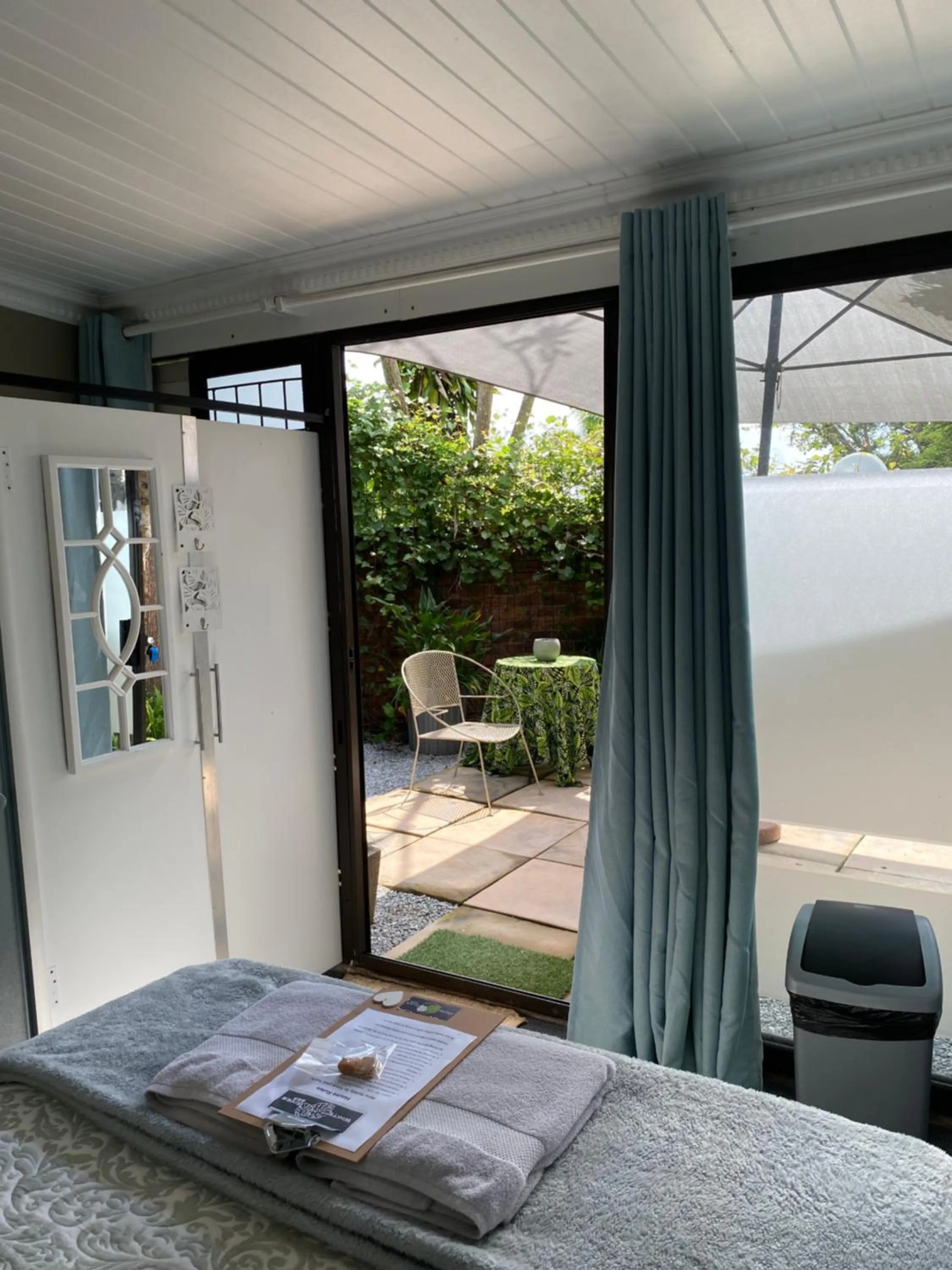 Bed in White River B & B