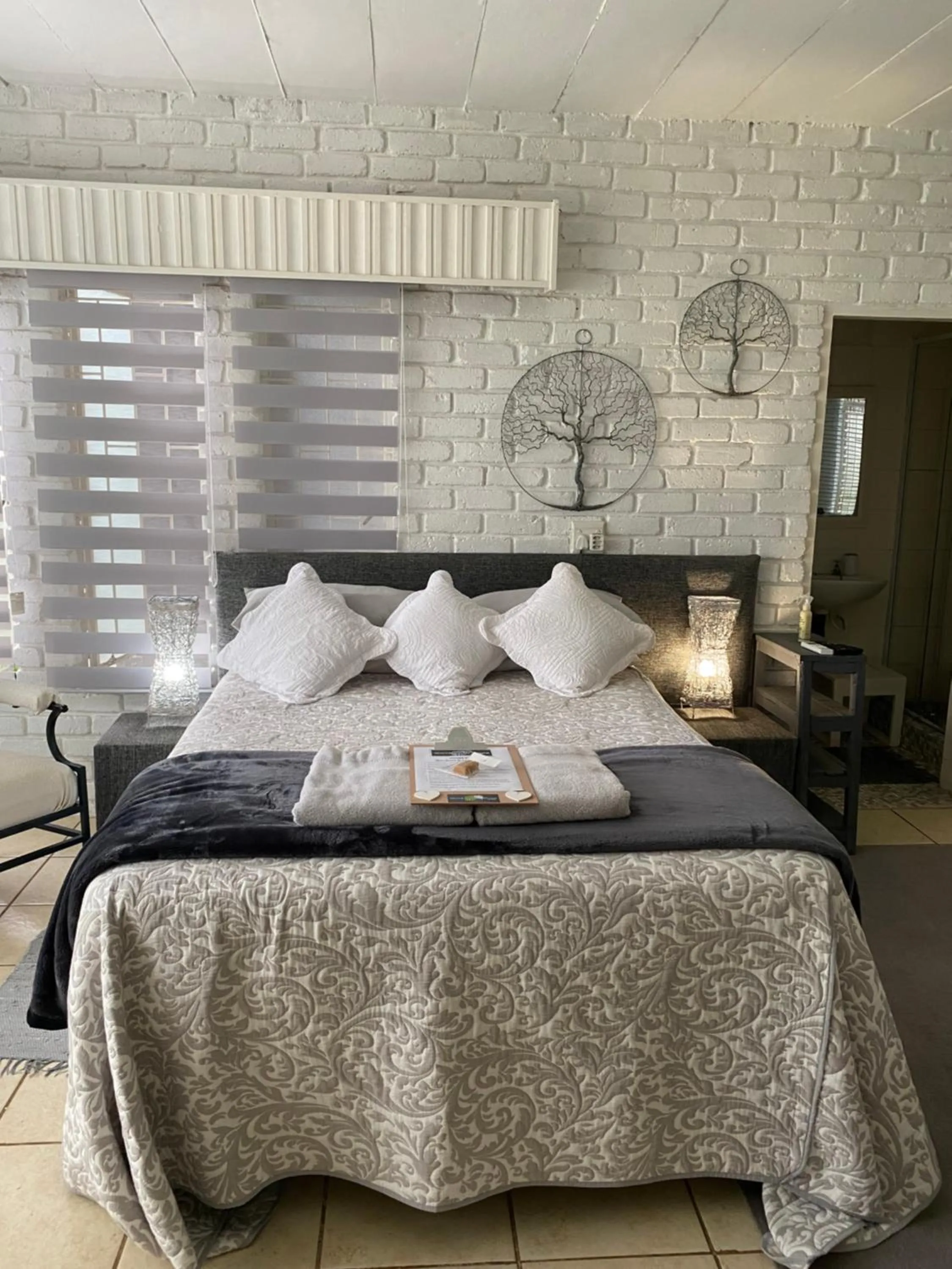 Bed in White River B & B