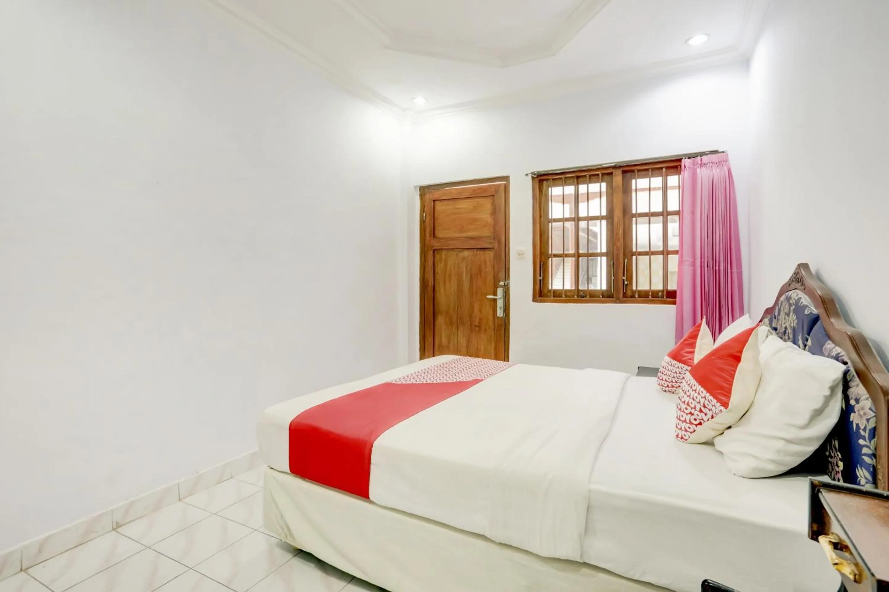 Bedroom, Bed in Hotel O Ratu