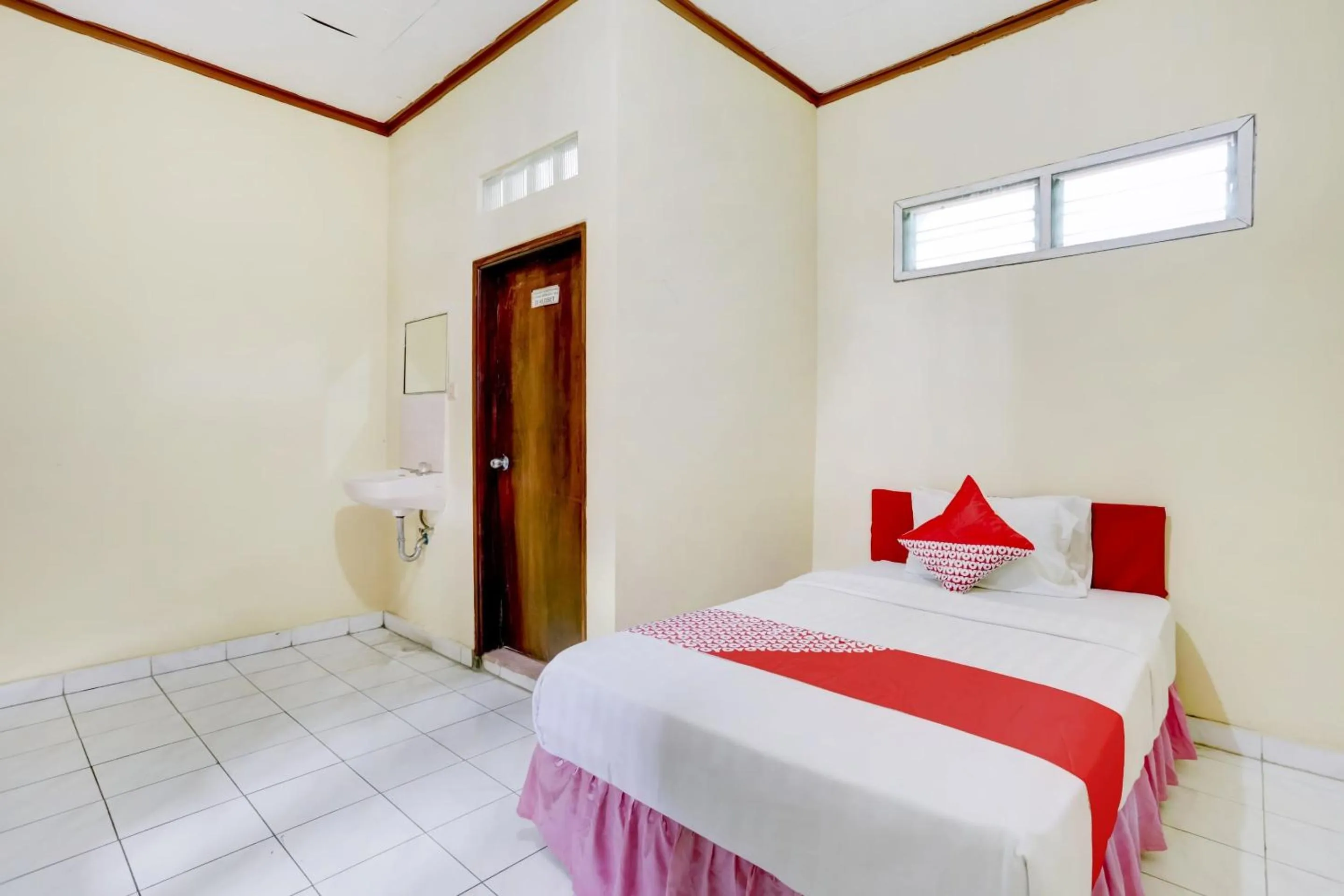 Bedroom, Bed in Hotel O Ratu