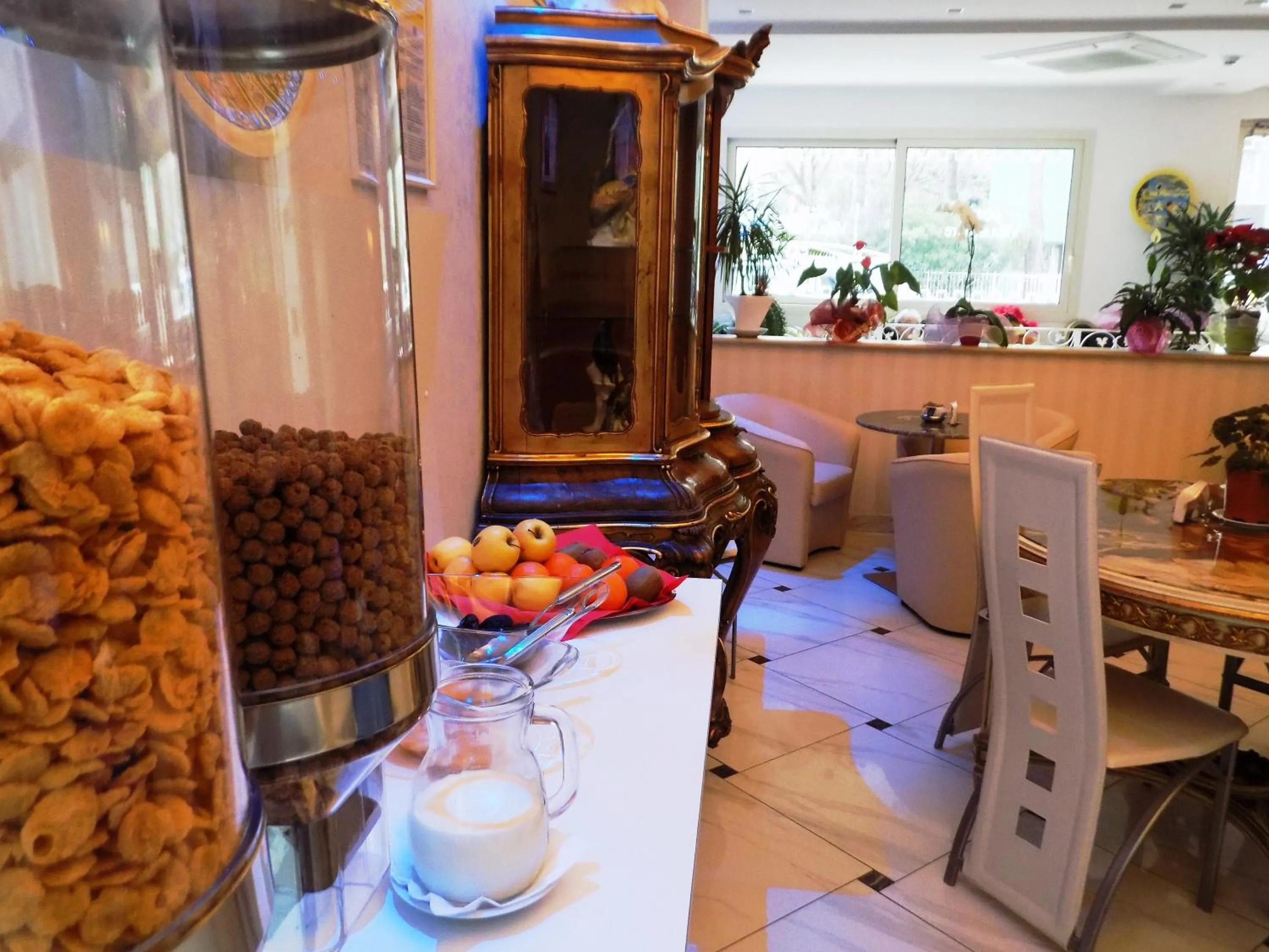 Restaurant/places to eat in Hotel Residence Villa Del Mare