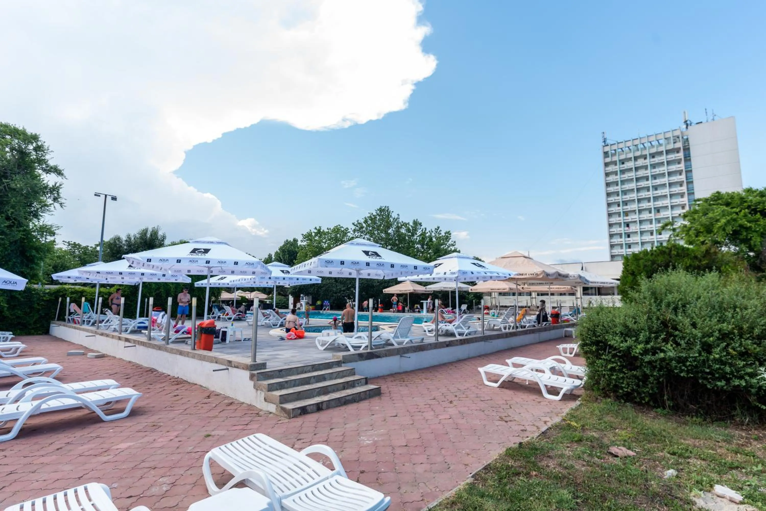 Swimming pool in Hotel Capitol