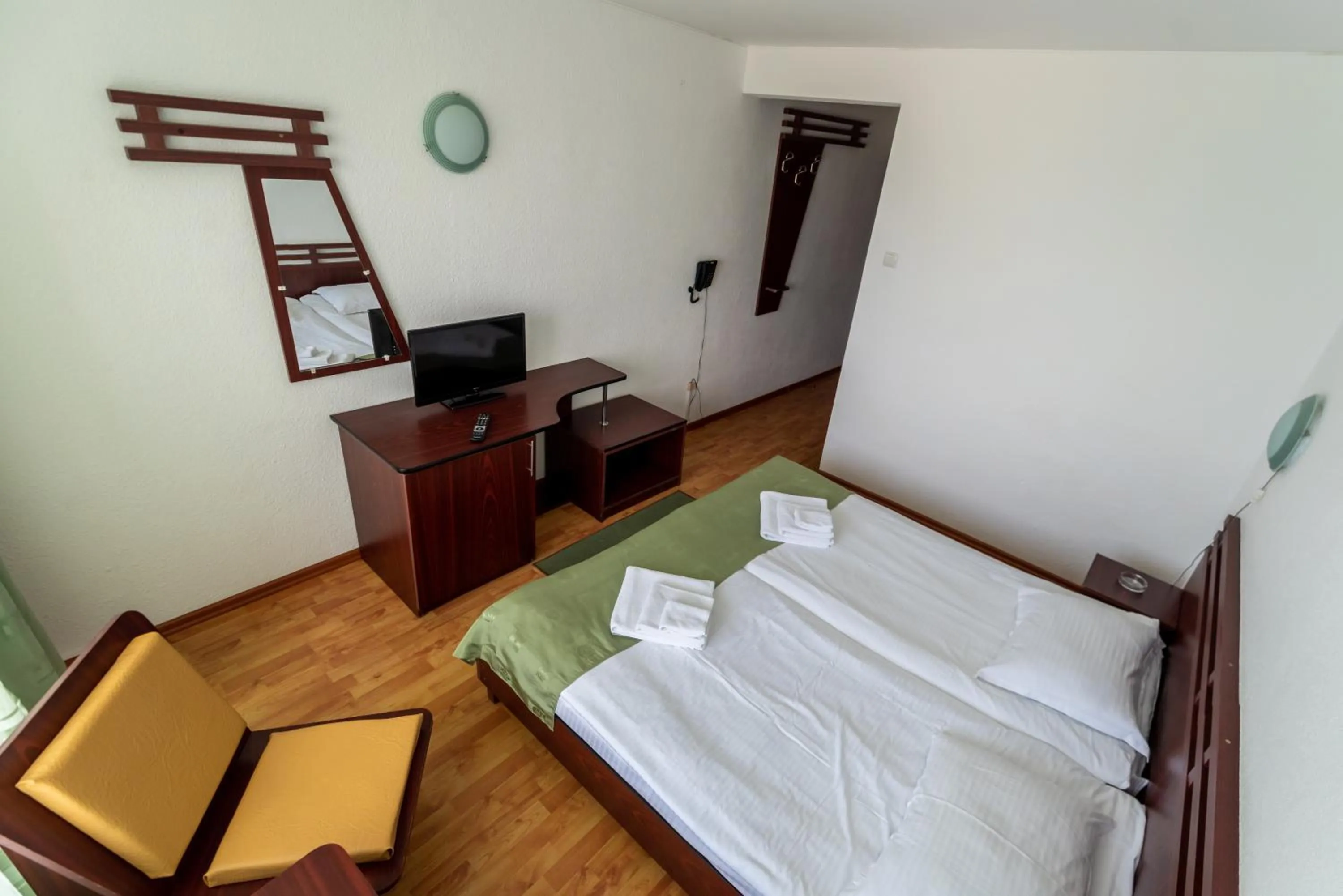 Bed in Hotel Capitol