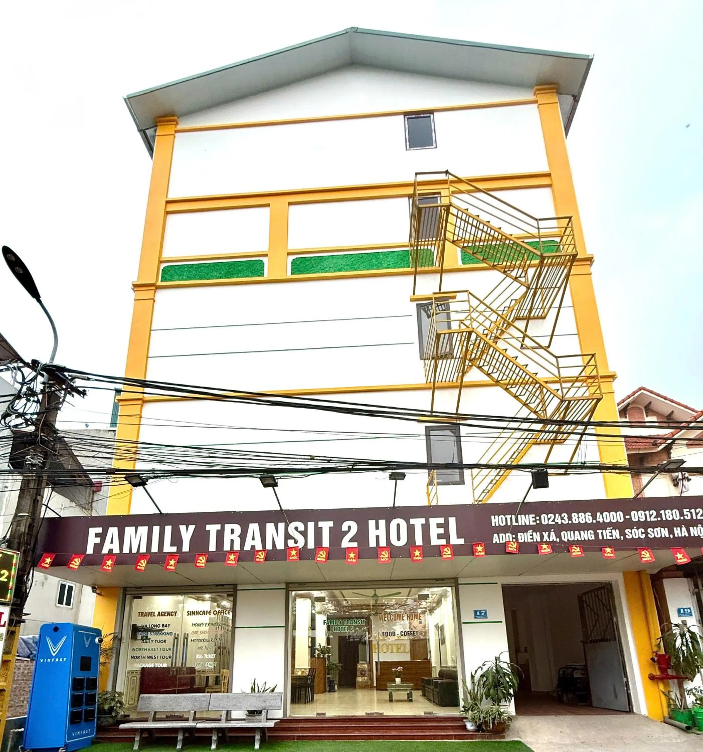 Property building in Family Transit 2 Hotel