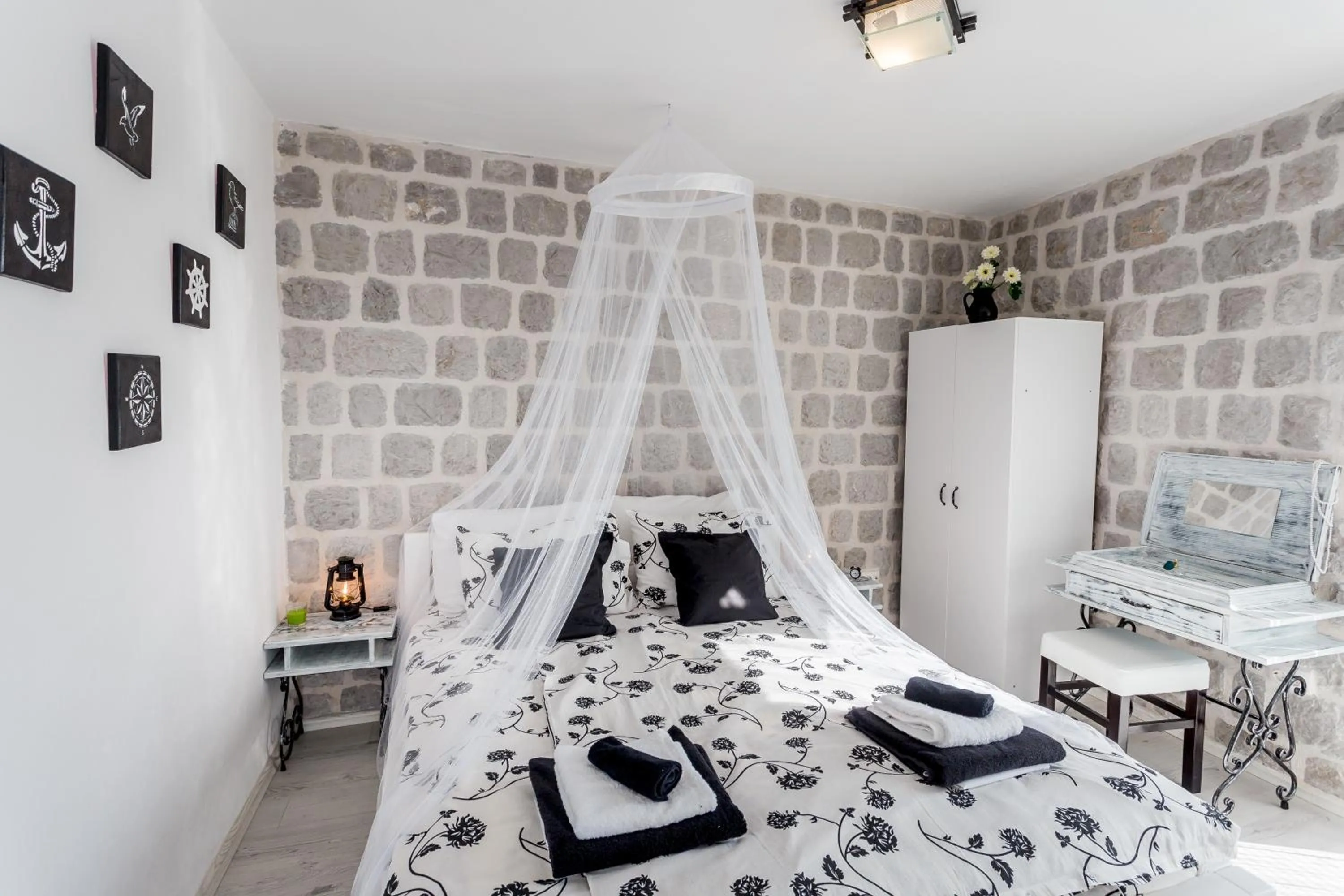 Bed in Luštica Apartments