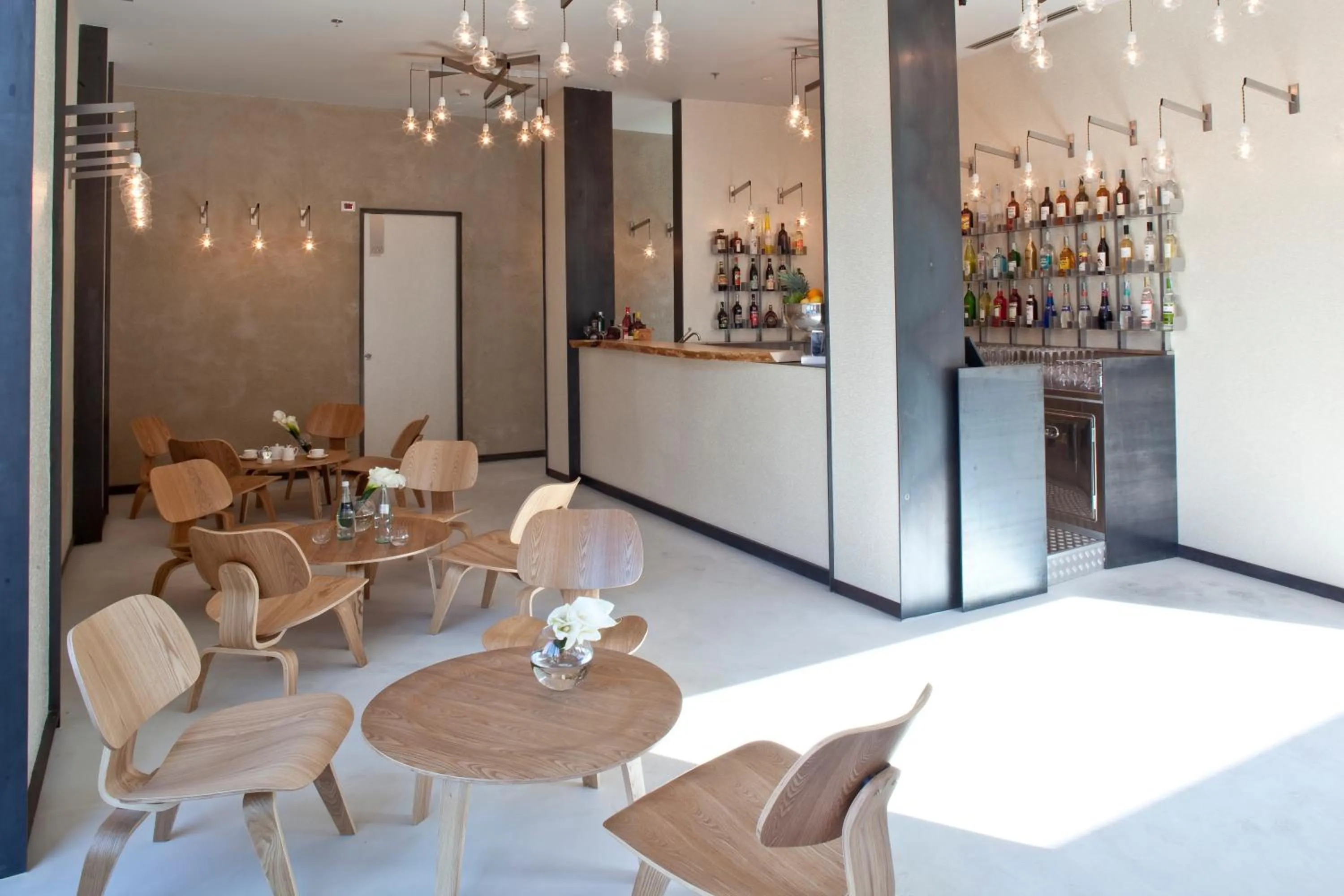 Lounge or bar in Nu Hotel