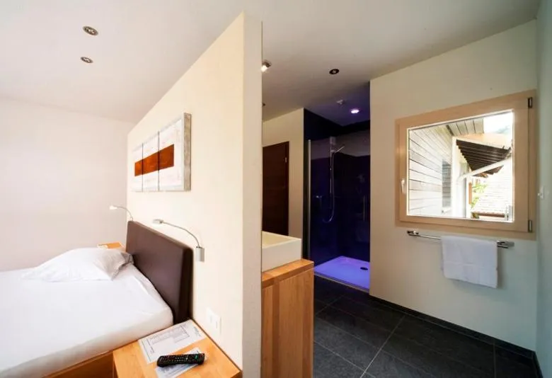 Photo of the whole room in Hôtel de l'Etoile