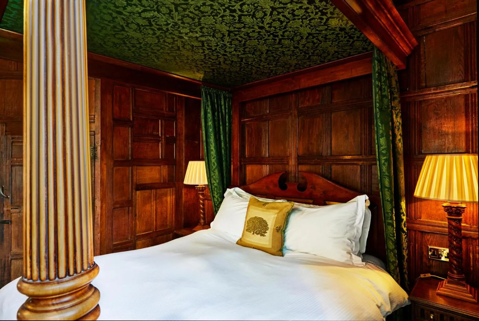 Bedroom, Bed in Ockenden Manor Hotel & Spa