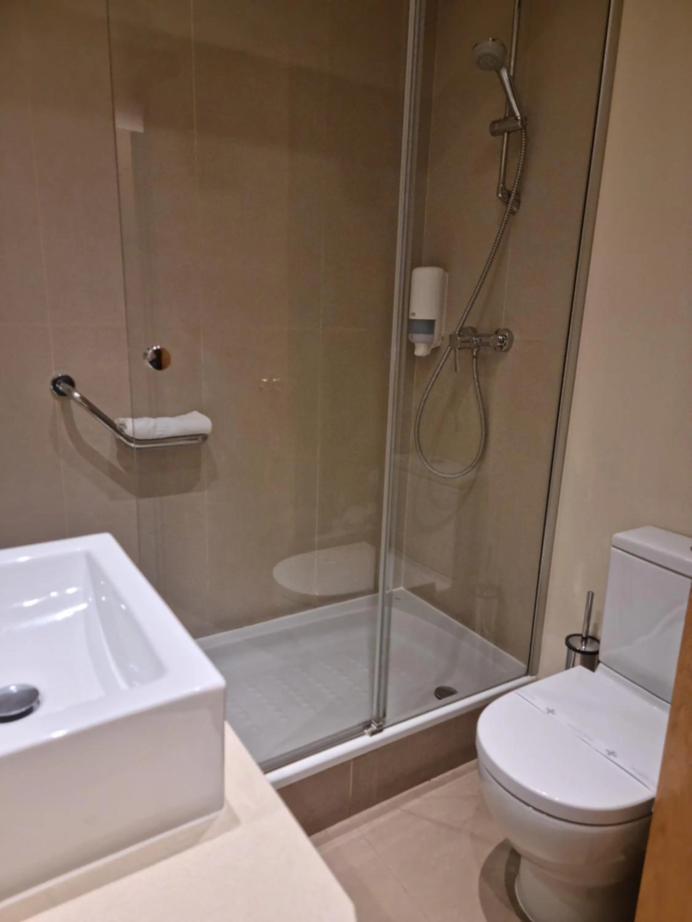 Toilet in Hotel Principe Lisboa