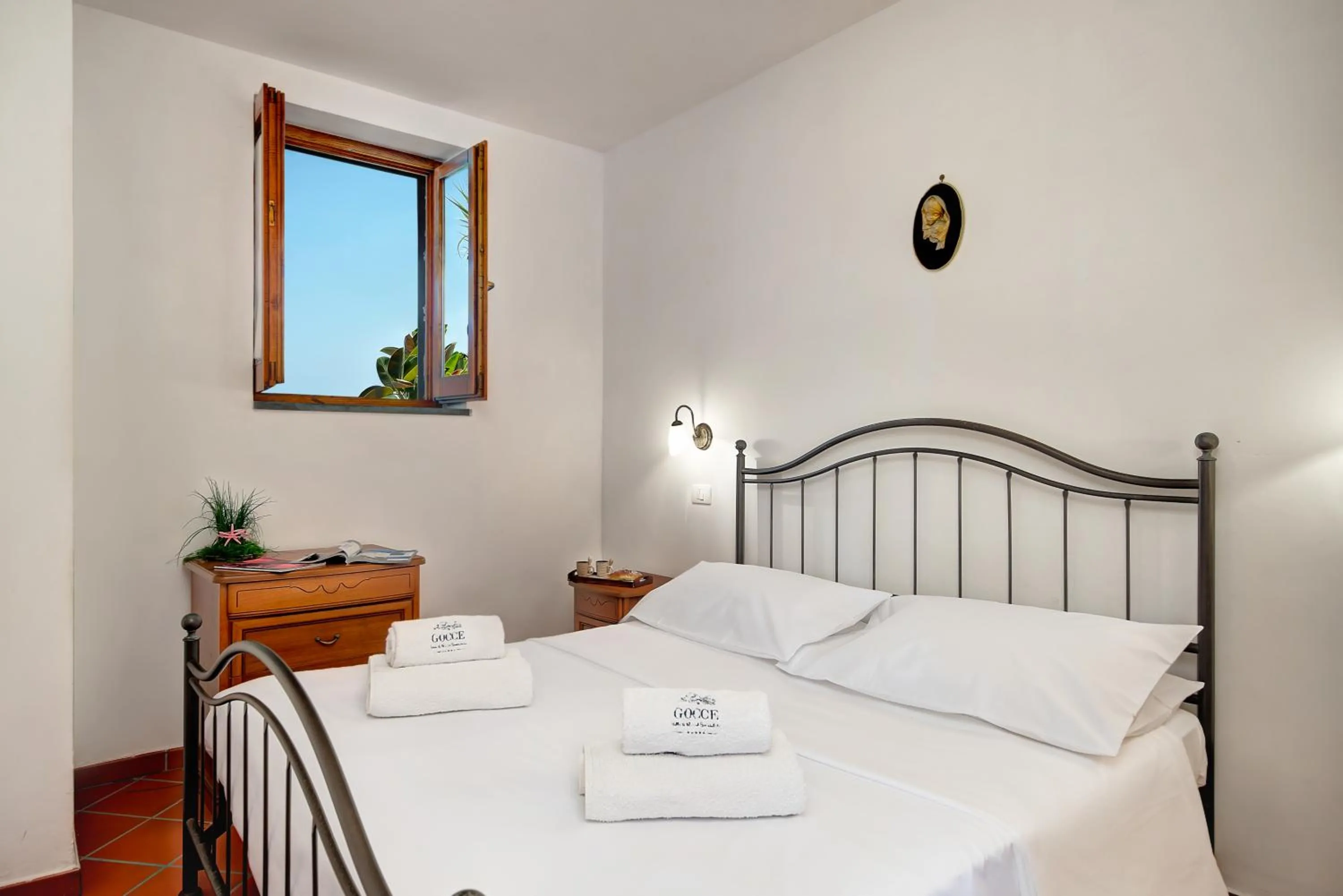 GOCCE VILLAS - Ginestra Frontbeach suite