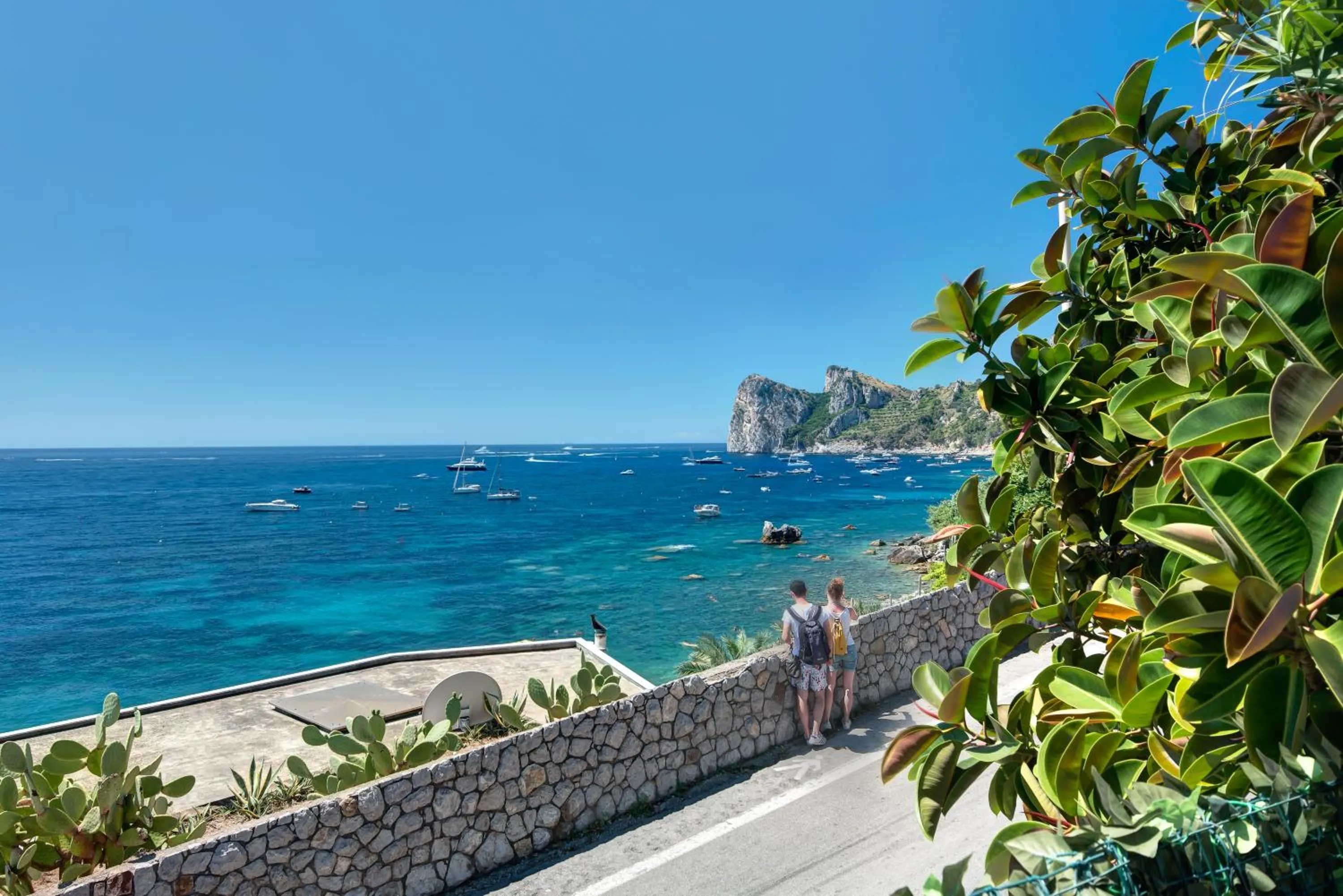 GOCCE VILLAS - Ginestra Frontbeach suite