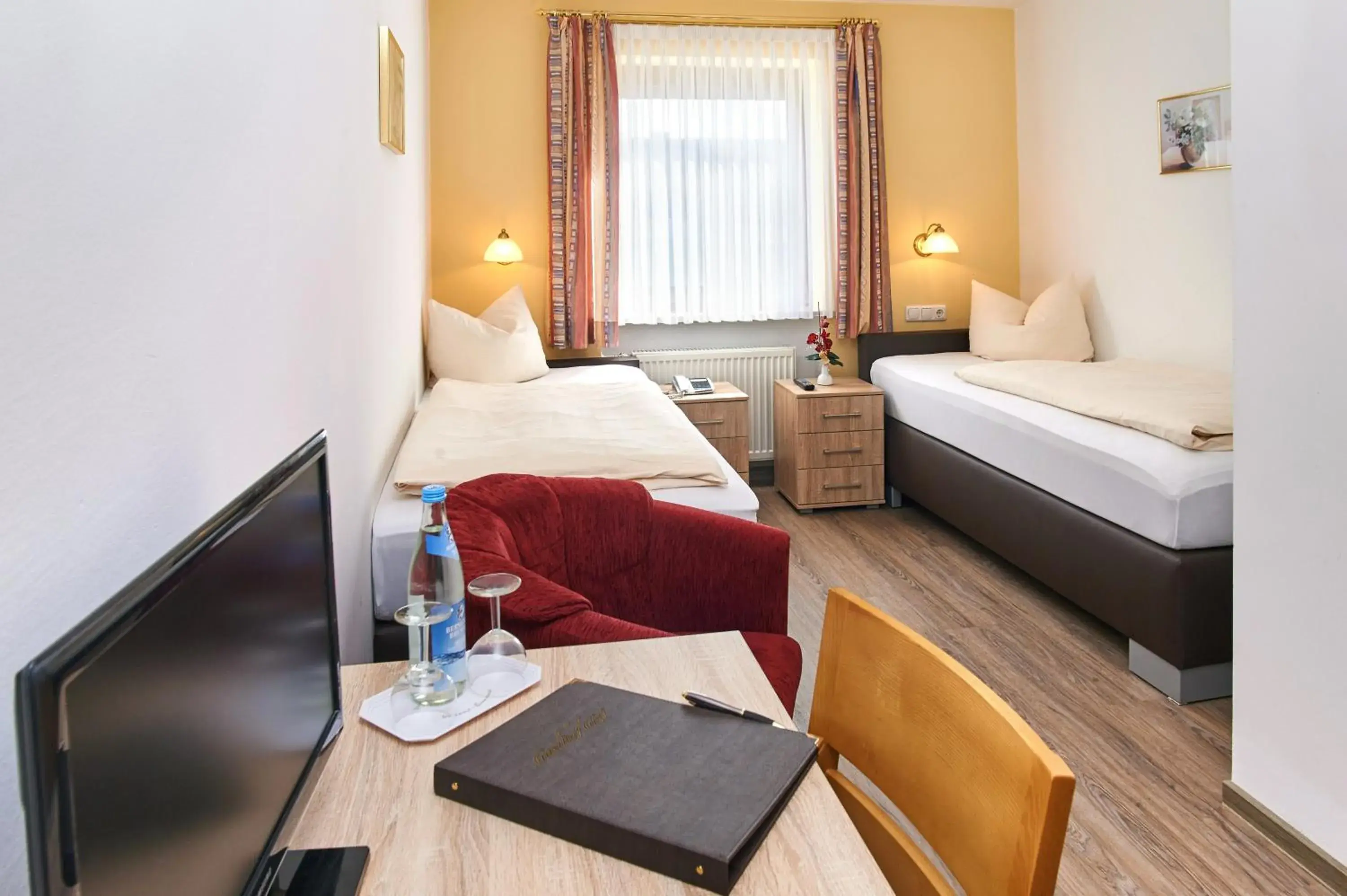 Twin Room - single occupancy in Gasthof Gigl Twin Room - single occupancy in Gasthof Gigl