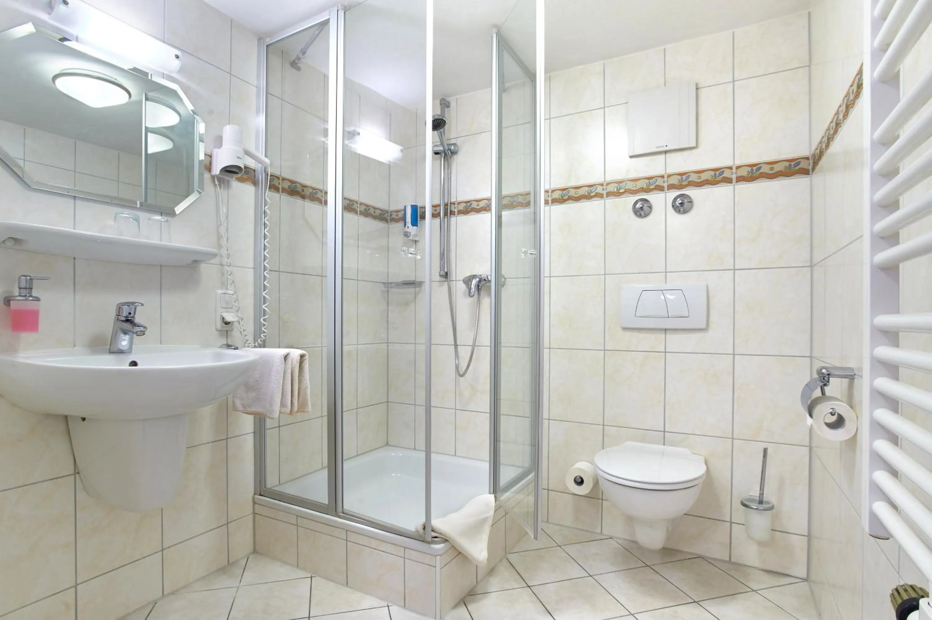 Bathroom in Gasthof Gigl