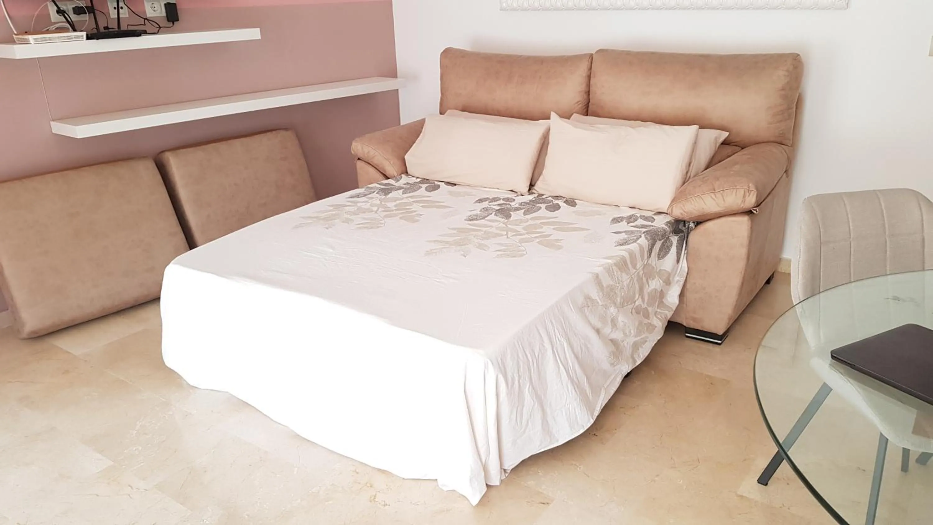 Living room, Bed in ELENA Flat Malaga Center