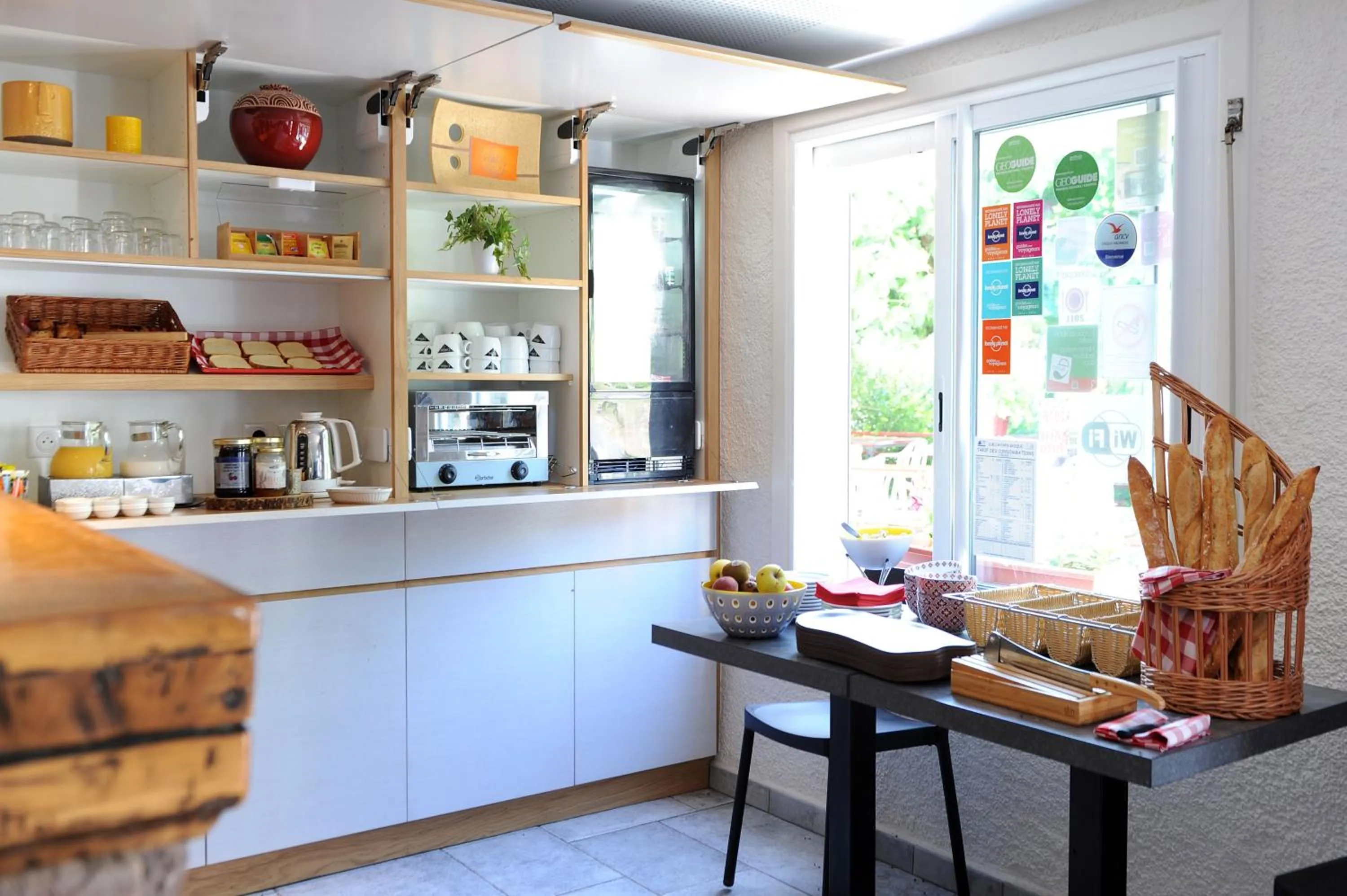 Breakfast in Manexenea