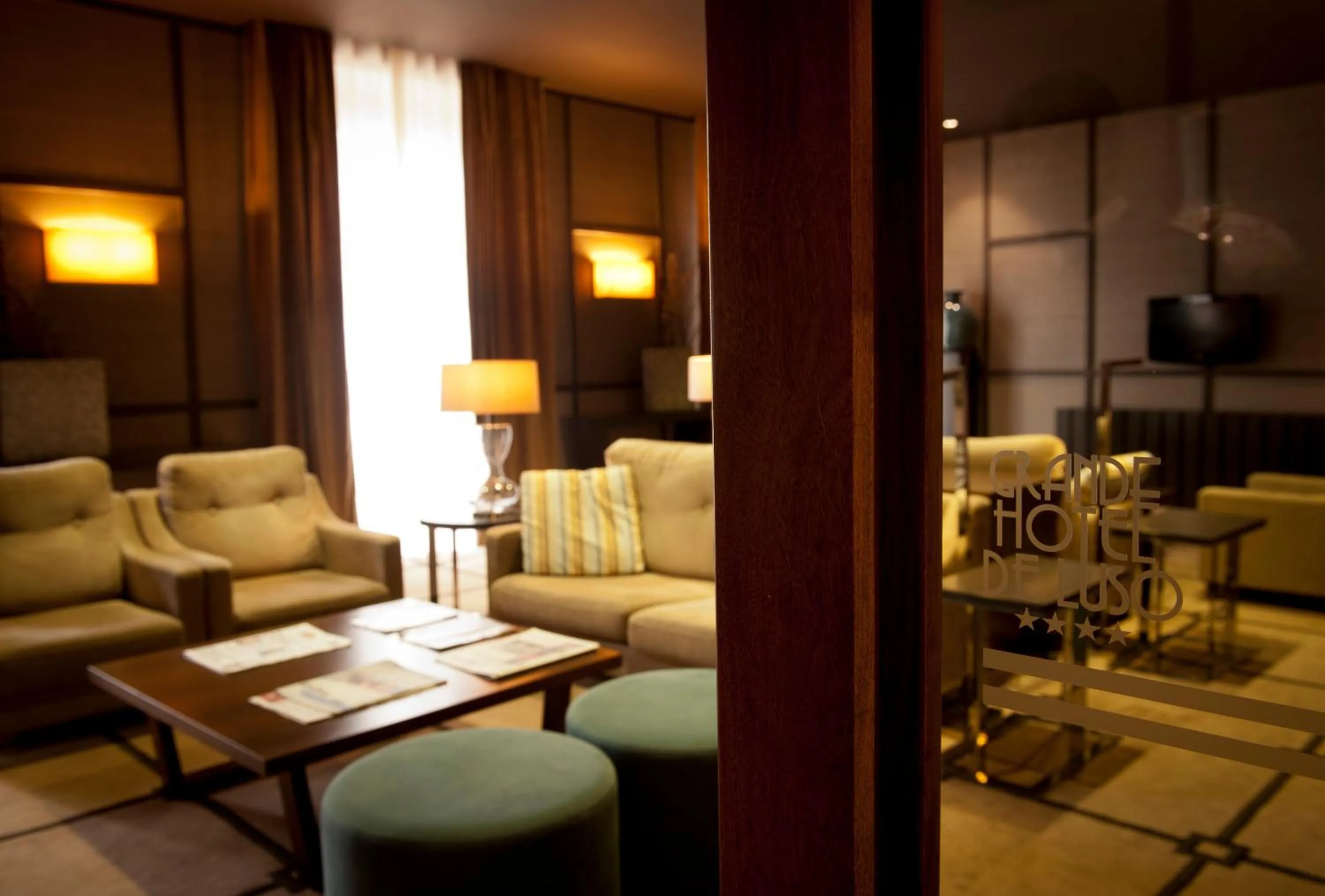 Lounge or bar in Grande Hotel De Luso