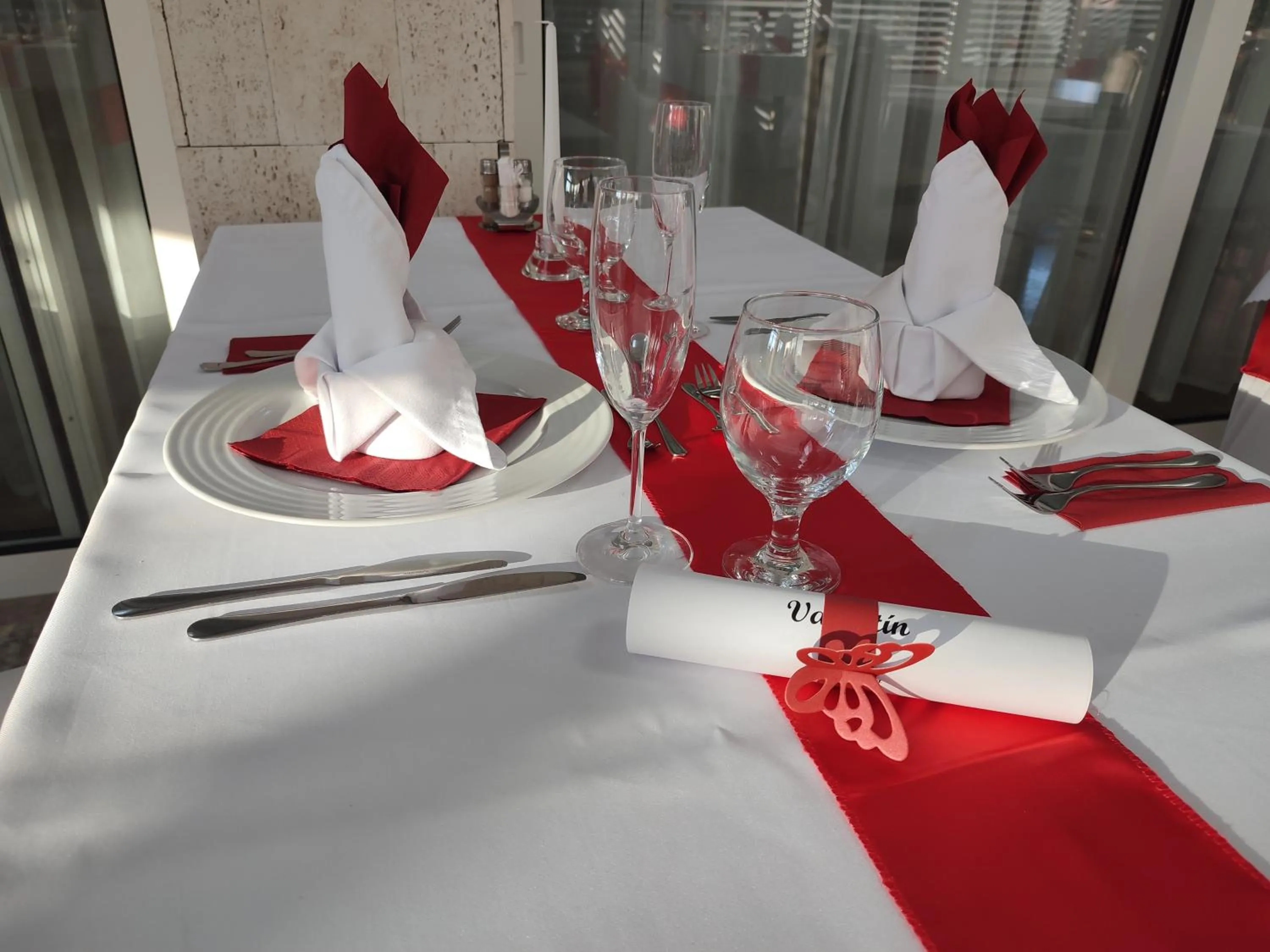 Restaurant/places to eat in Penzion Adriana