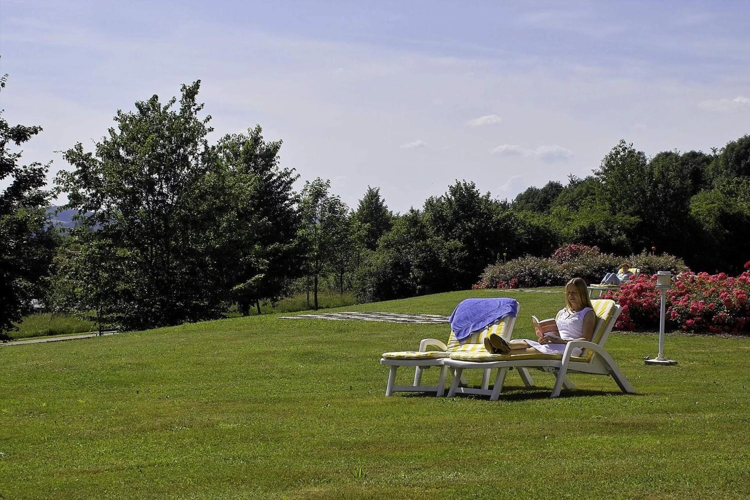 Garden view in Apart Hotel am Sonnenhügel