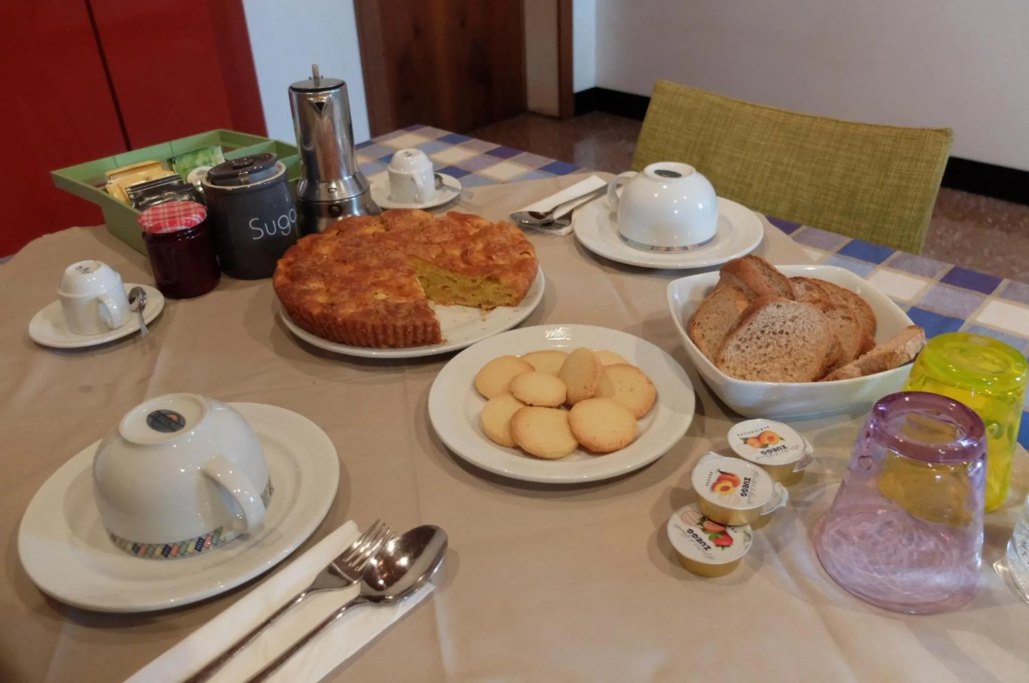 Italian breakfast in Il Selese
