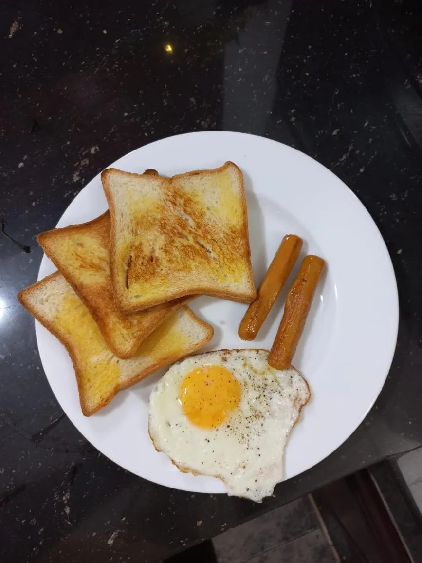 Breakfast in Airport Pearl Garden Transit Hotel