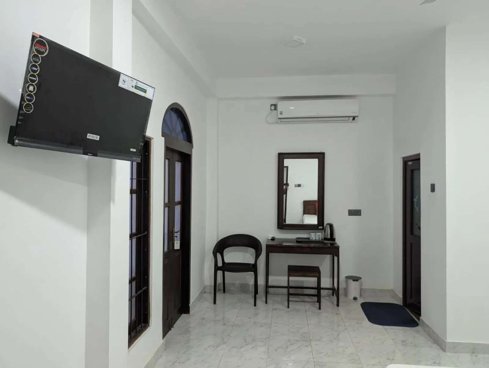 Airport Pearl Garden Transit Hotel