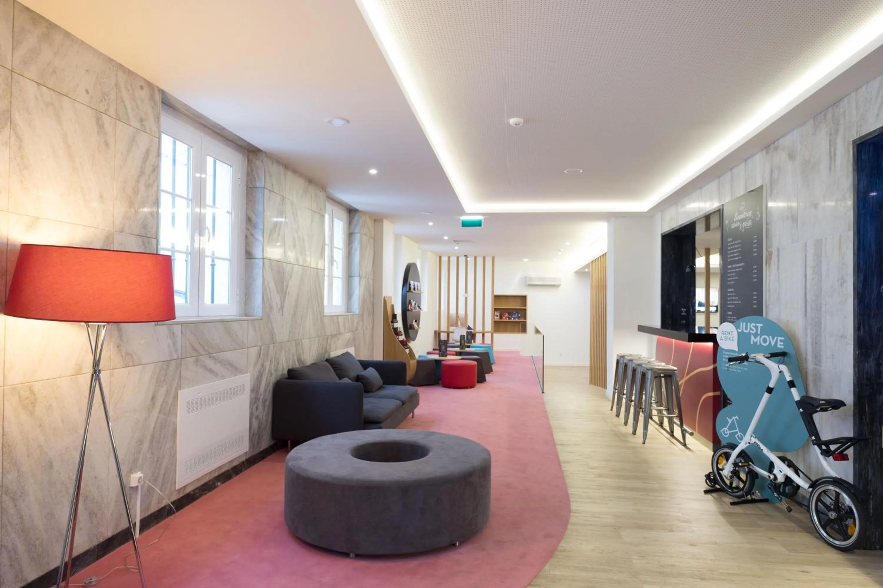 Lobby or reception in Stay Hotel Évora Centro