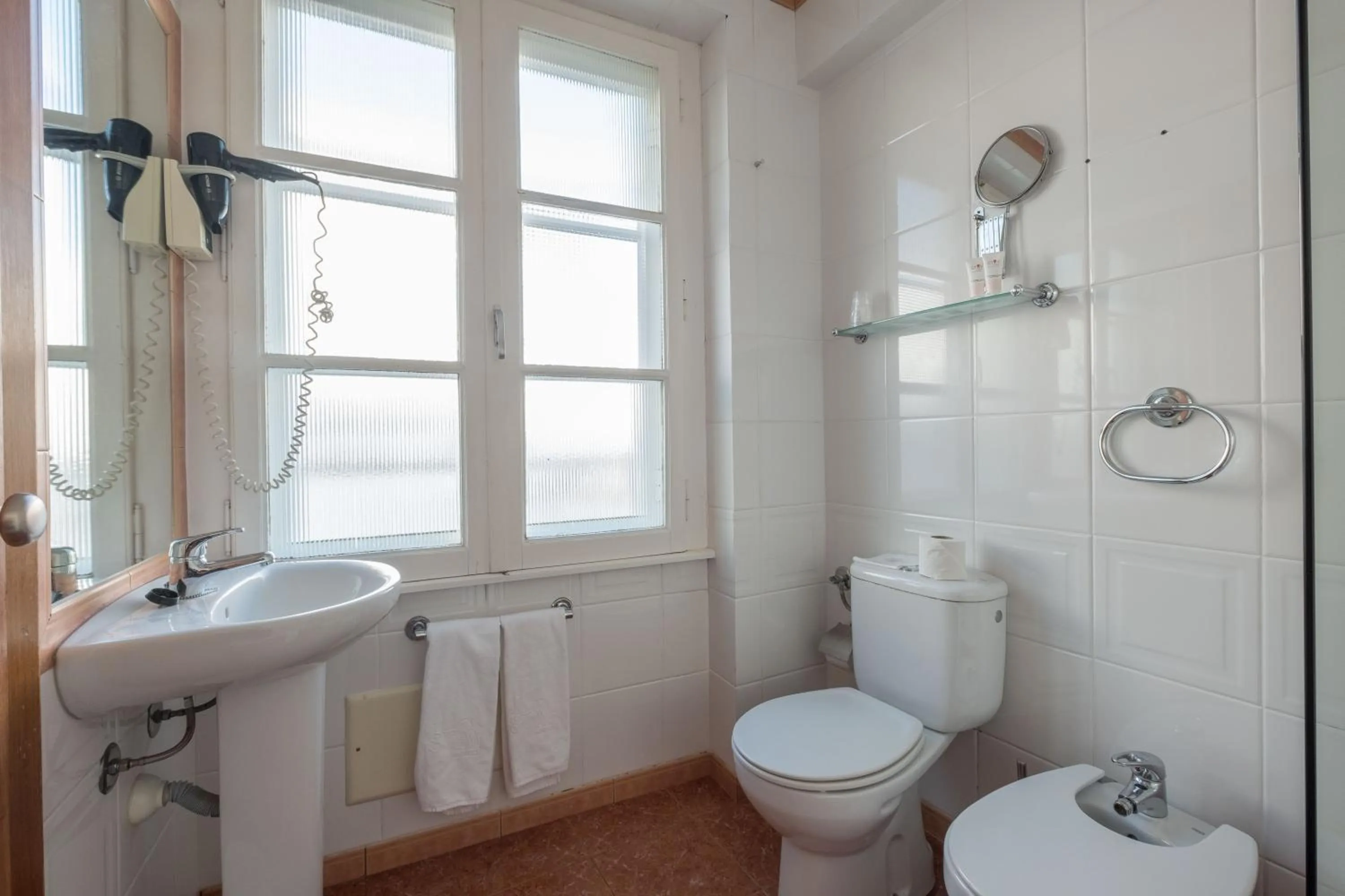 Toilet in Stay Hotel Évora Centro