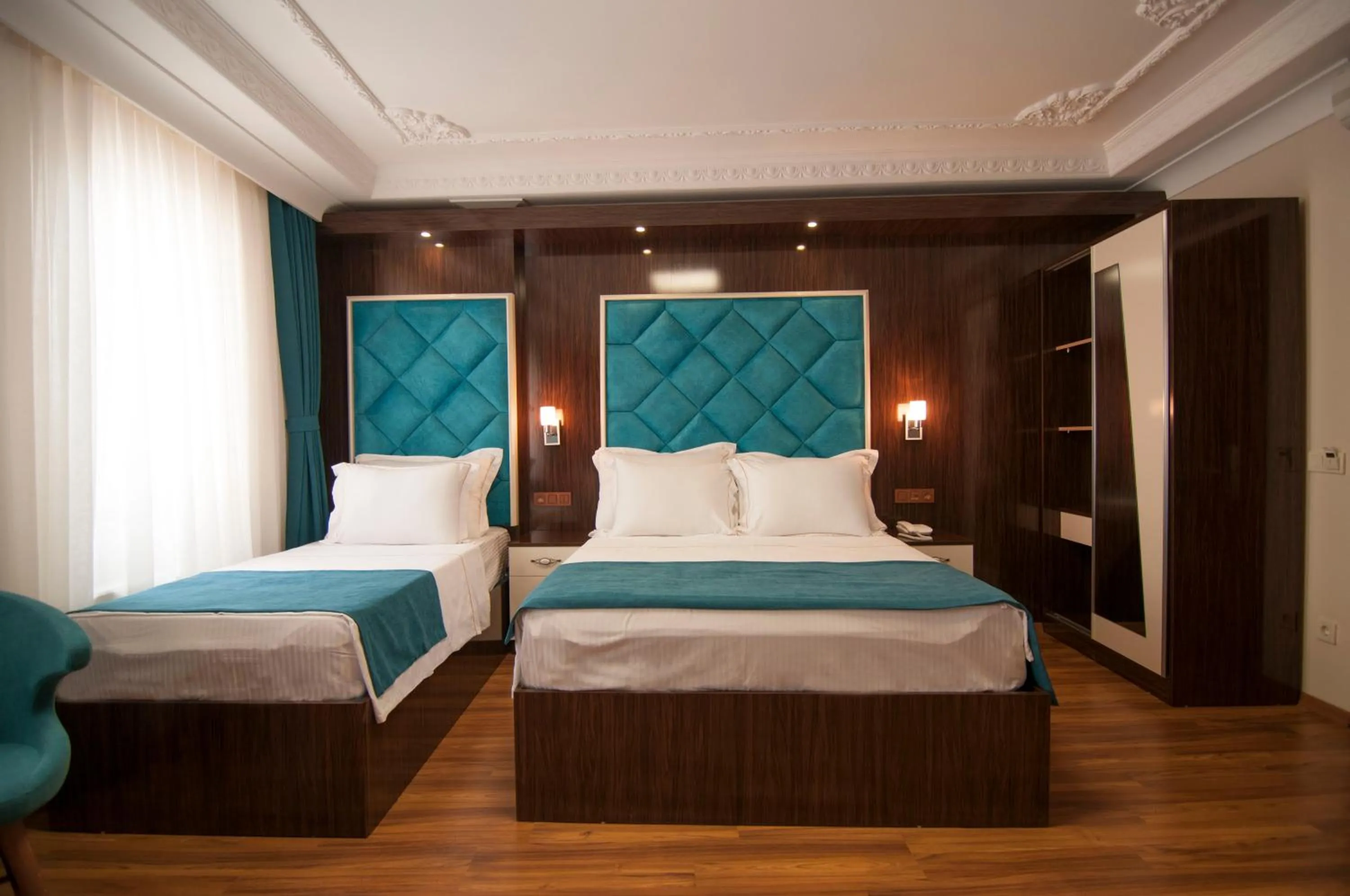 Bed in Akbiyik Suite Boutique Hotel