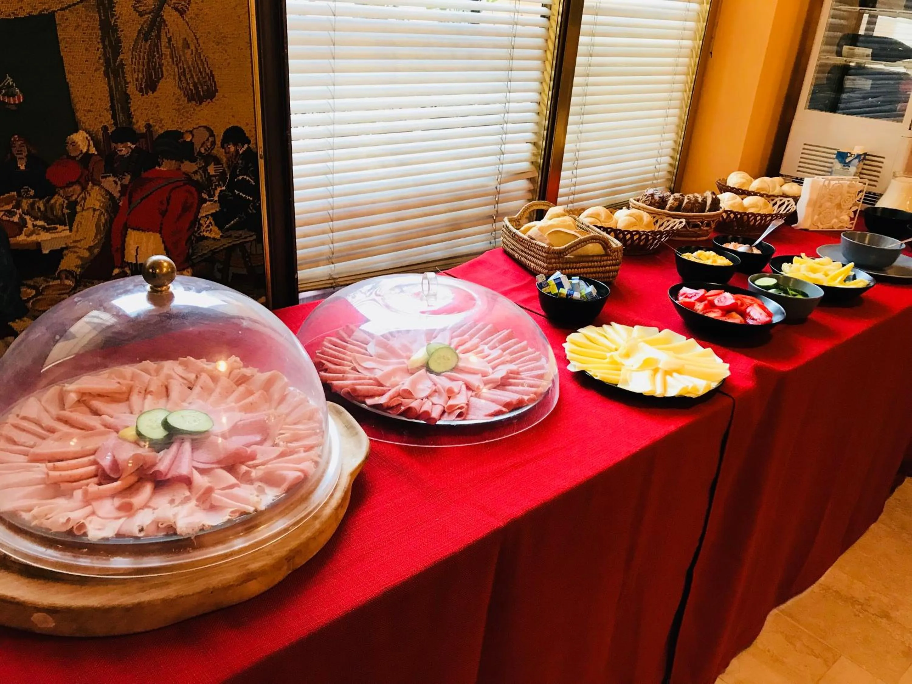 Food and drinks in Máté Pension