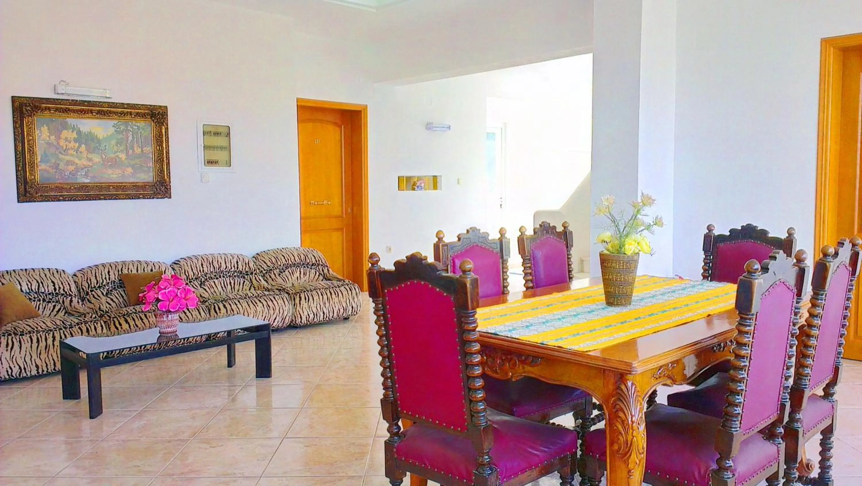 Restaurant/places to eat in Villa Agnanti Boutique