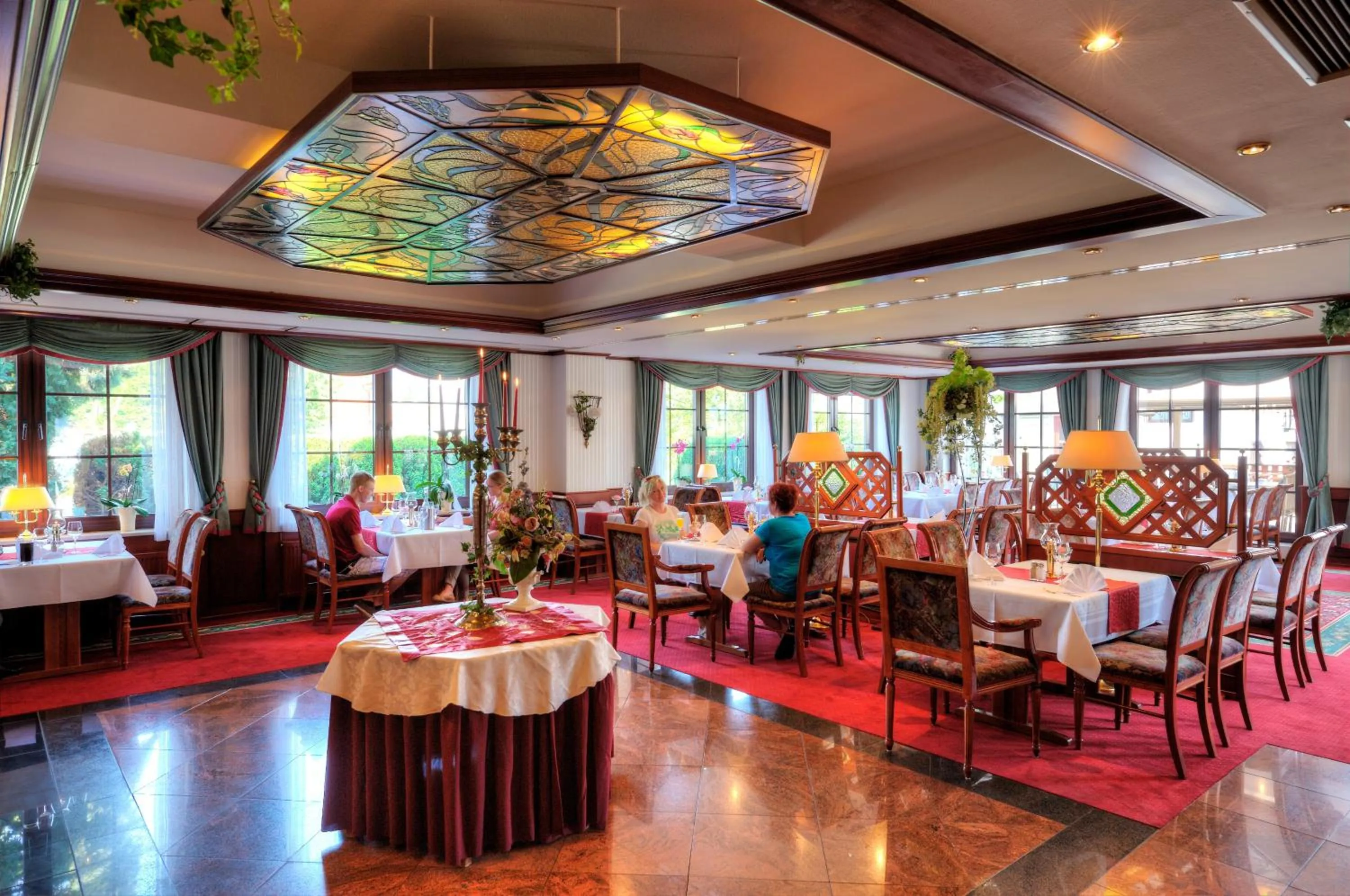 Restaurant/places to eat in Hotel Freihof