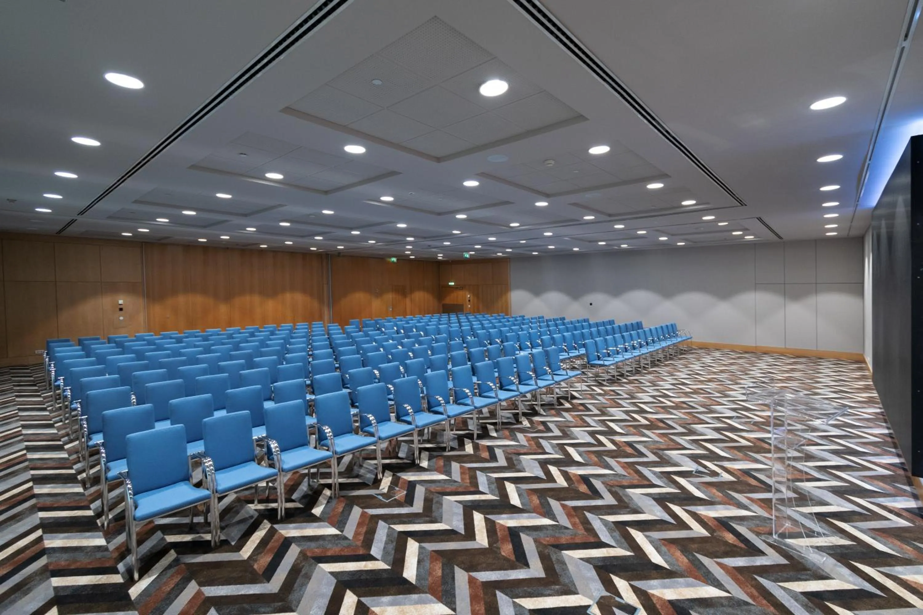 Banquet/Function facilities in SANA Malhoa Hotel