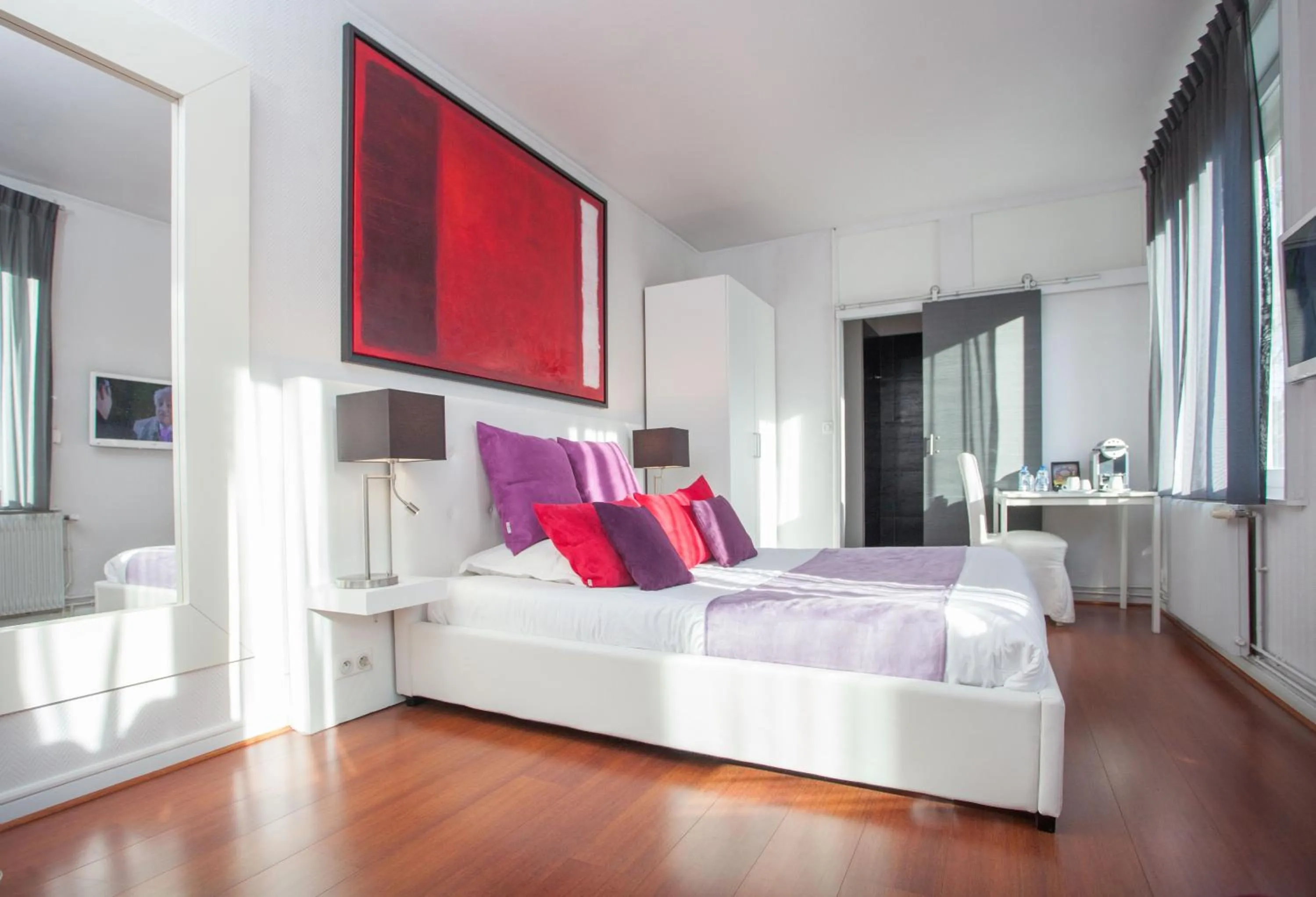 Bedroom, Bed in L'Esplanade Lille