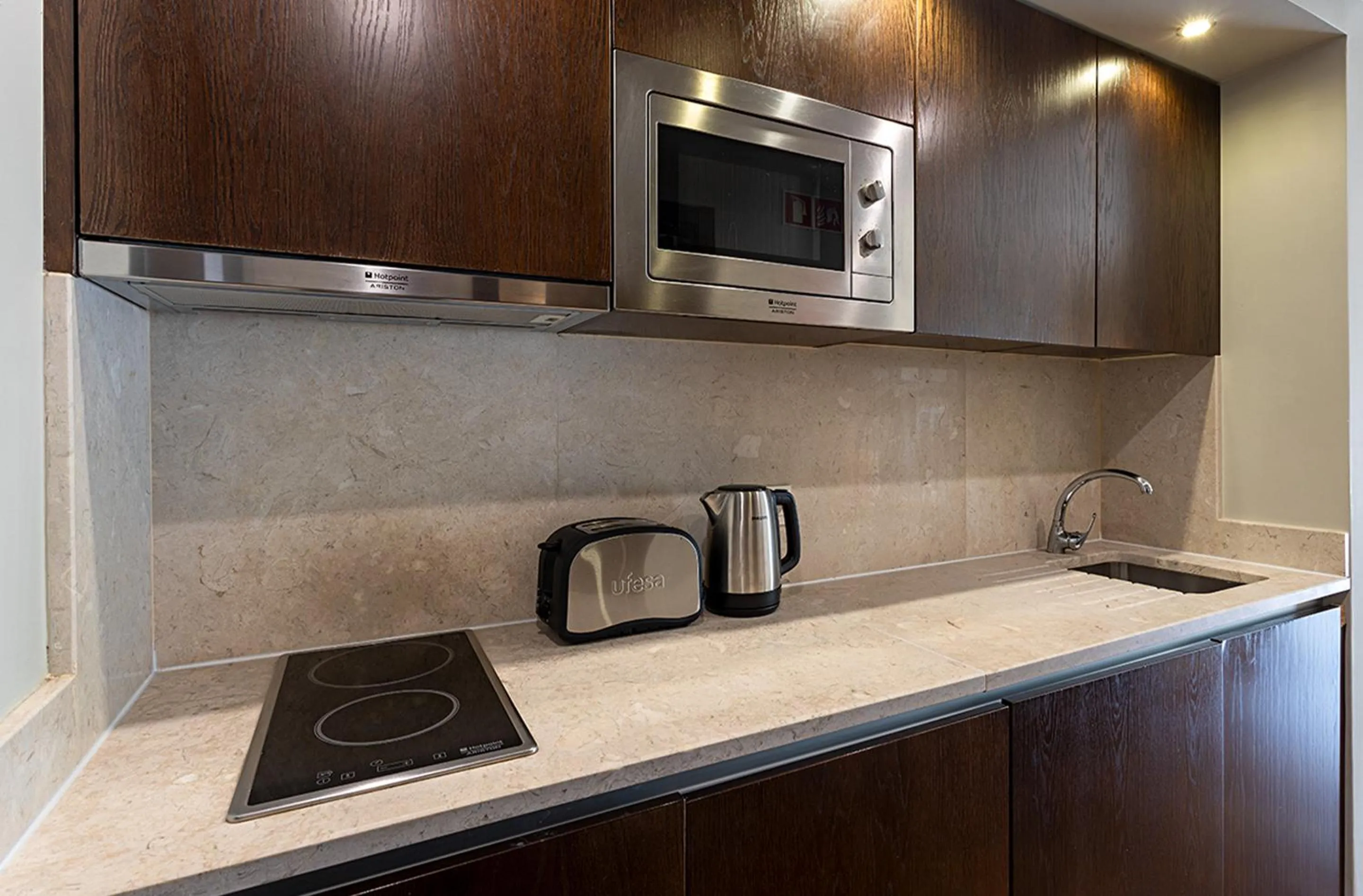 Kitchen or kitchenette in Pestana Alvor Praia Premium Beach & Golf Resort