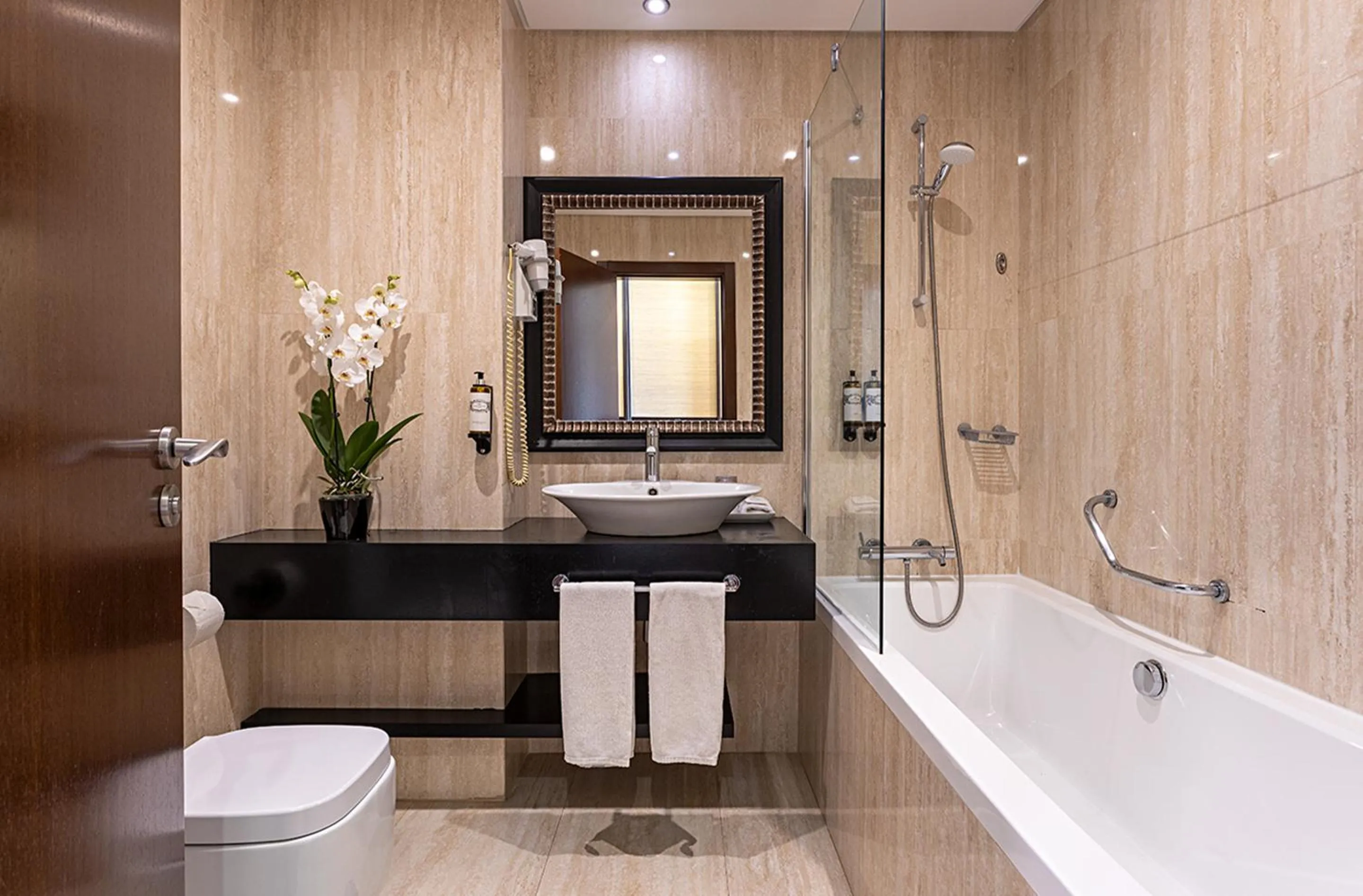 Bathroom in Pestana Alvor Praia Premium Beach & Golf Resort