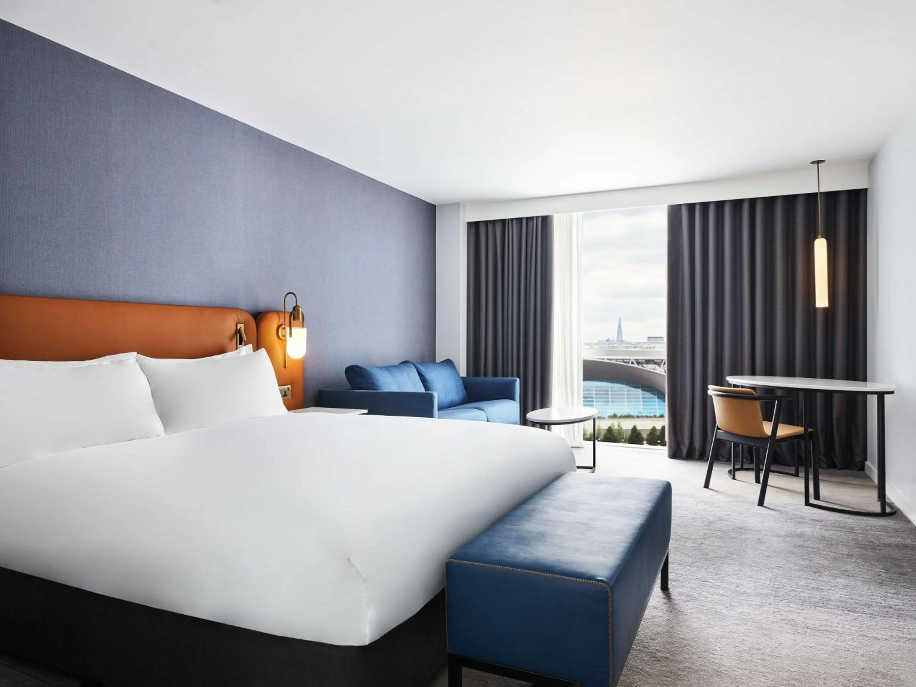 View (from property/room), Bed in Hyatt Regency London Stratford