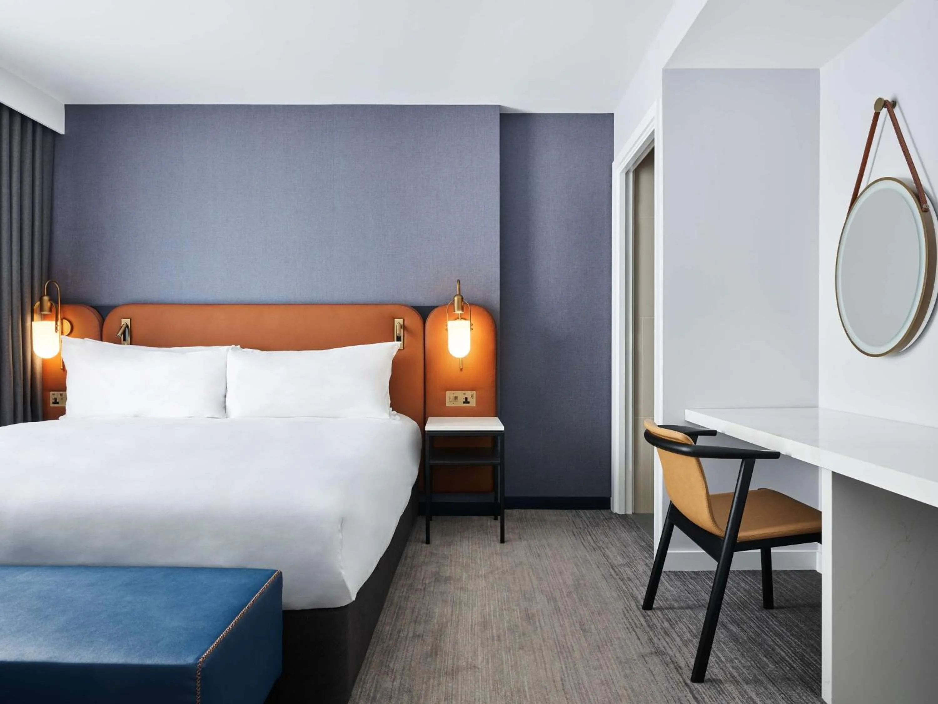 Bedroom, Bed in Hyatt Regency London Stratford