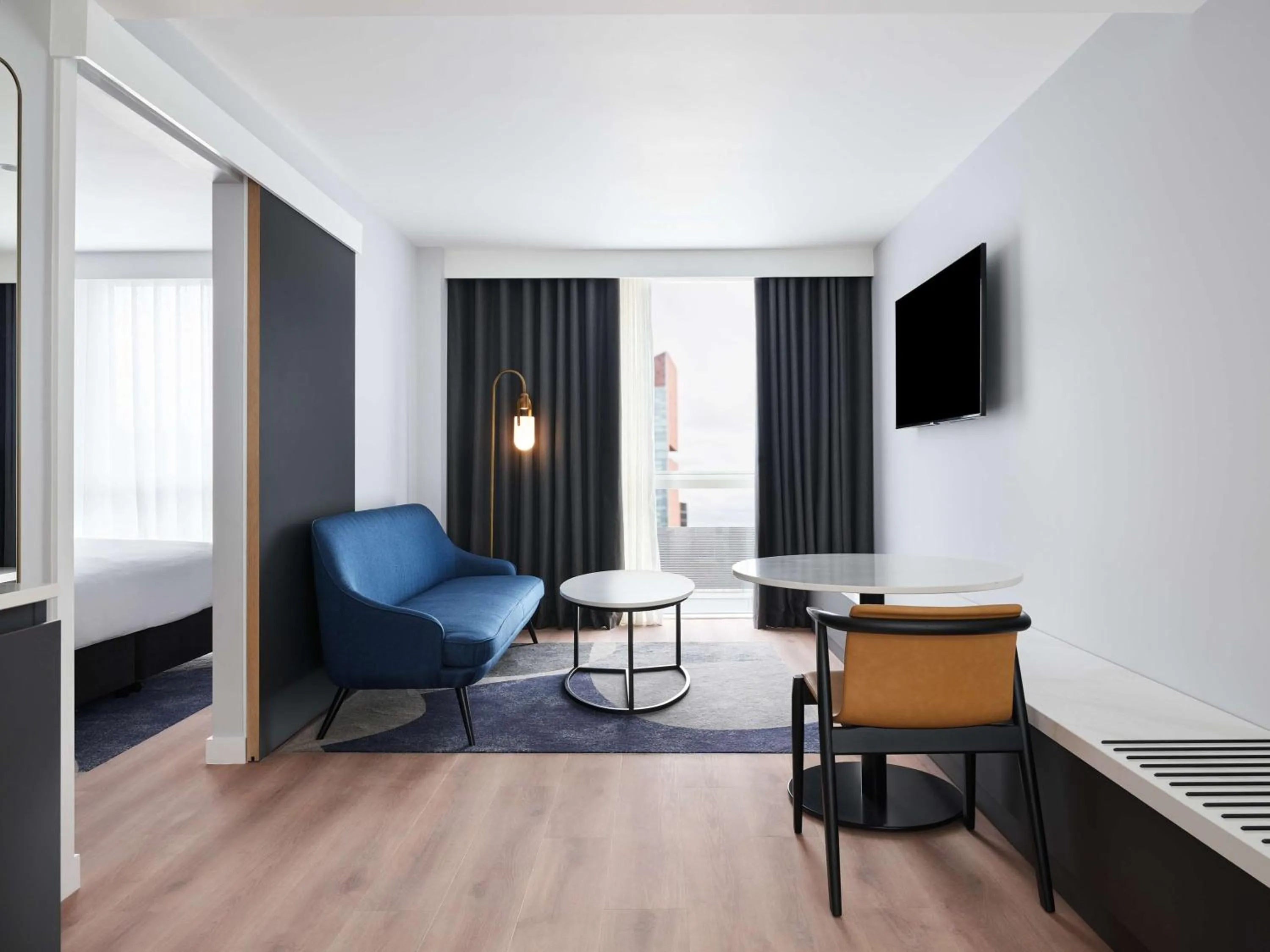 Photo of the whole room in Hyatt Regency London Stratford