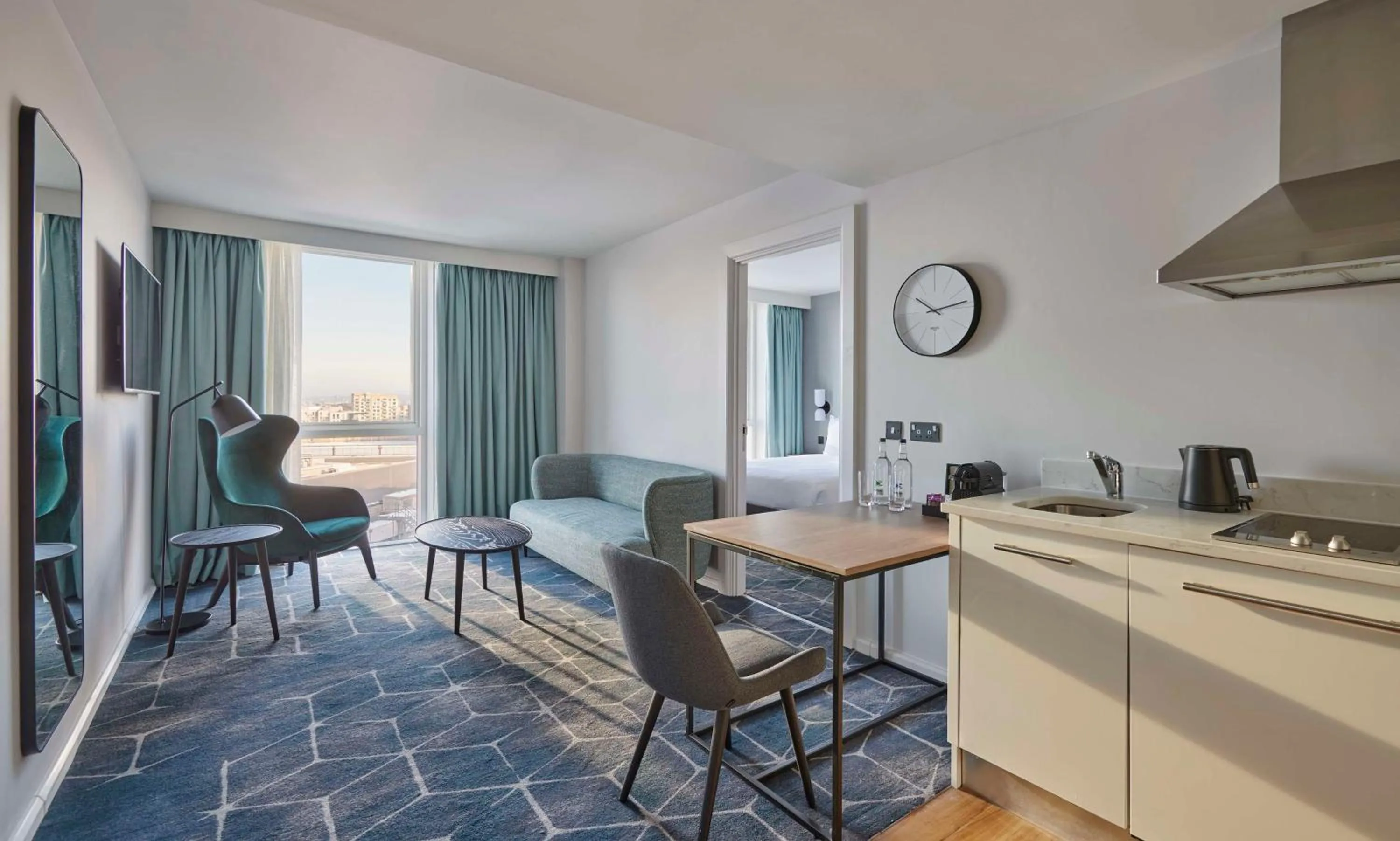 Photo of the whole room in Hyatt House London Stratford - Aparthotel