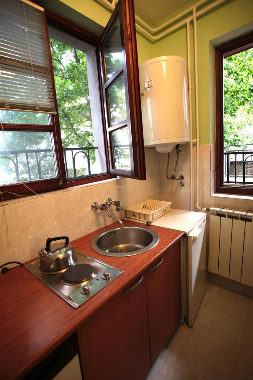 Kitchen or kitchenette in Studio Hram 2