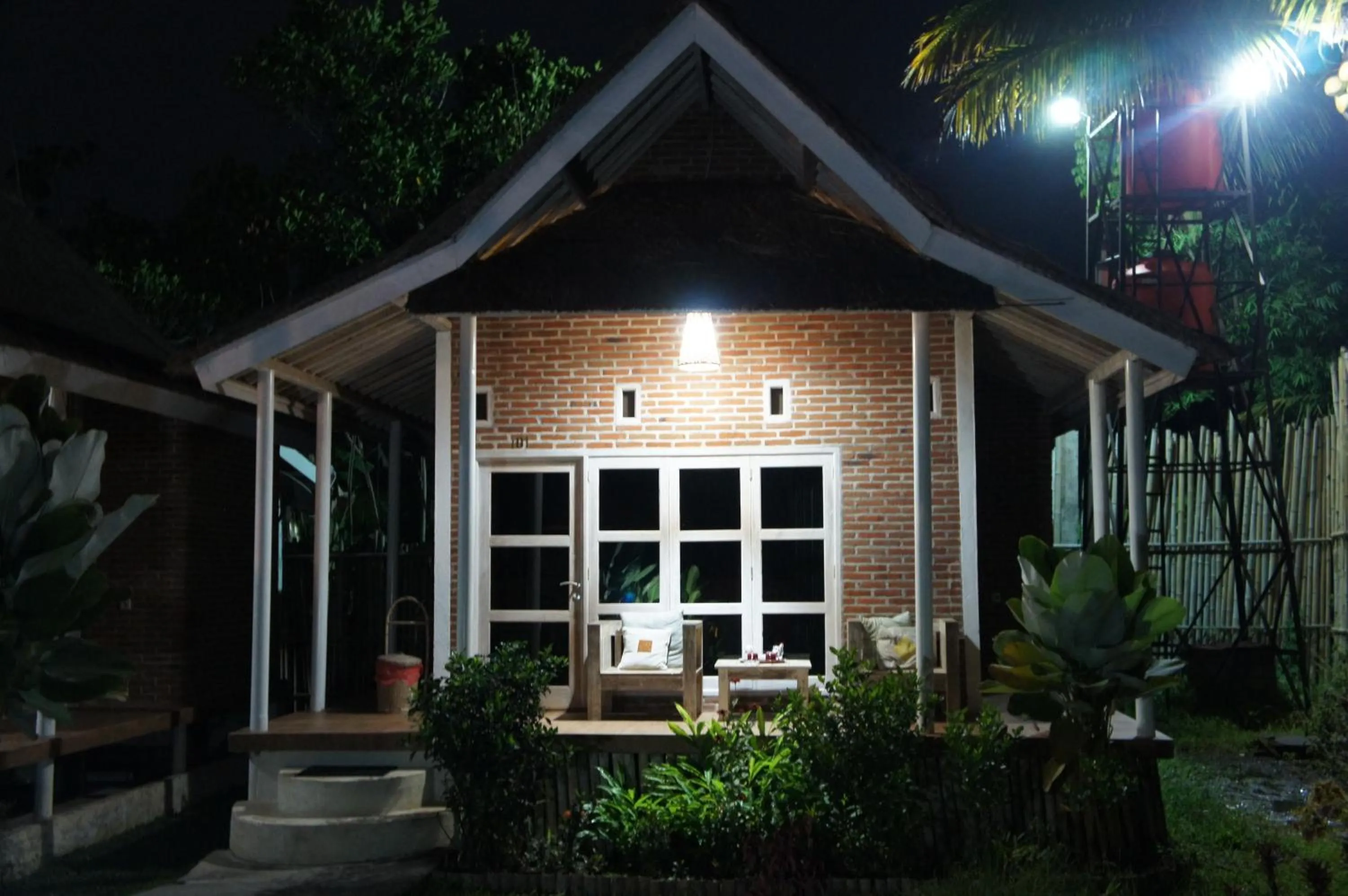 Property building in Tetebatu Flush Harmony