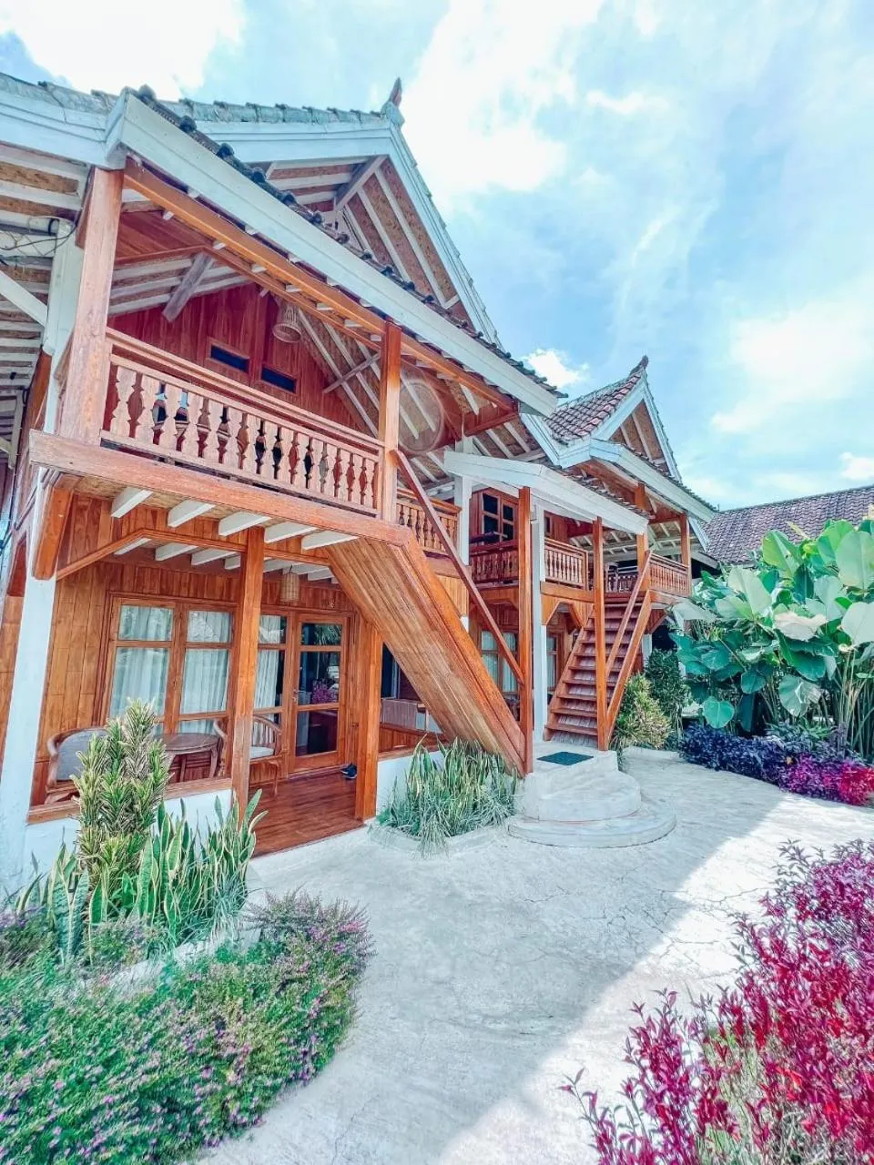 Tetebatu Flush Harmony