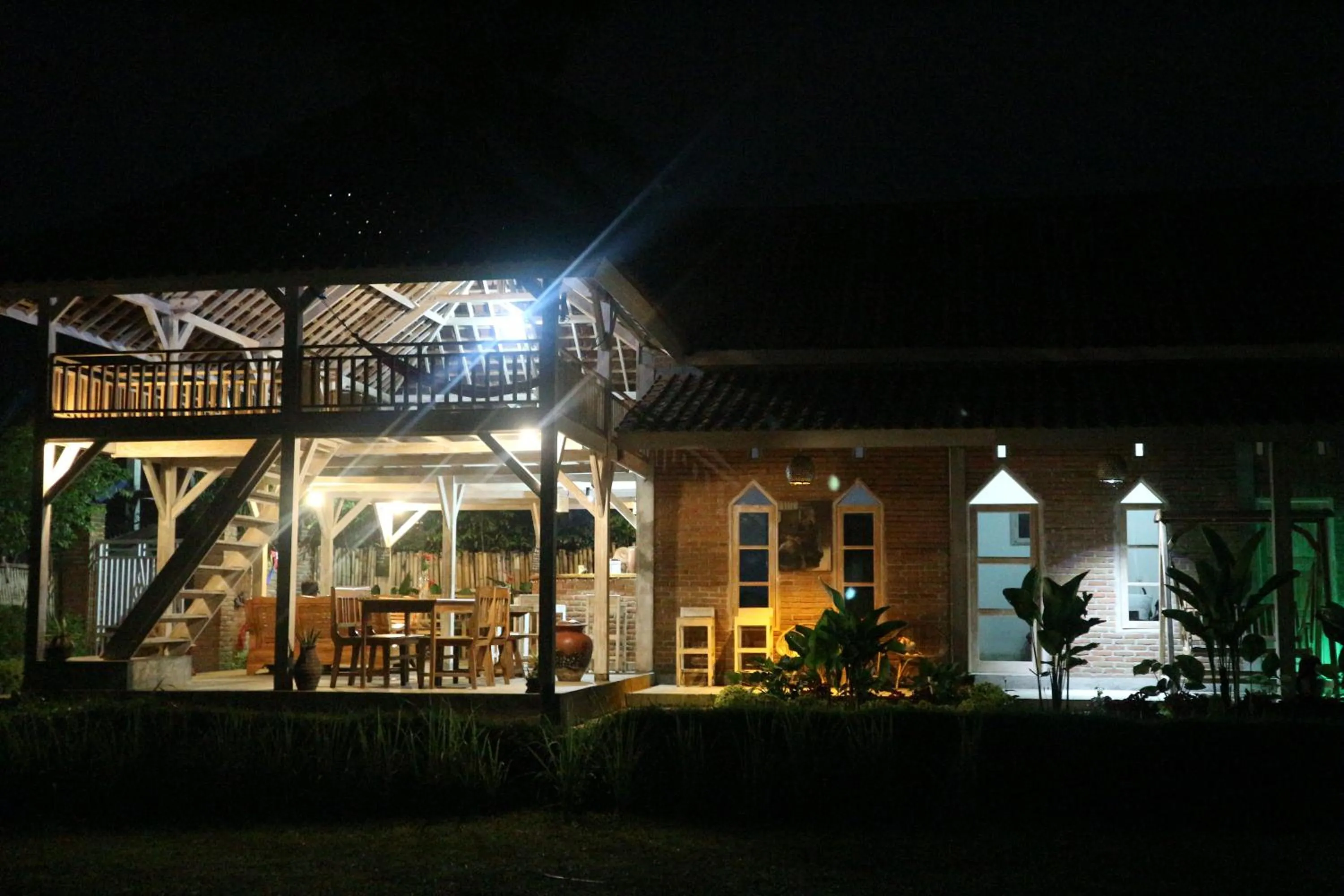 Tetebatu Flush Harmony