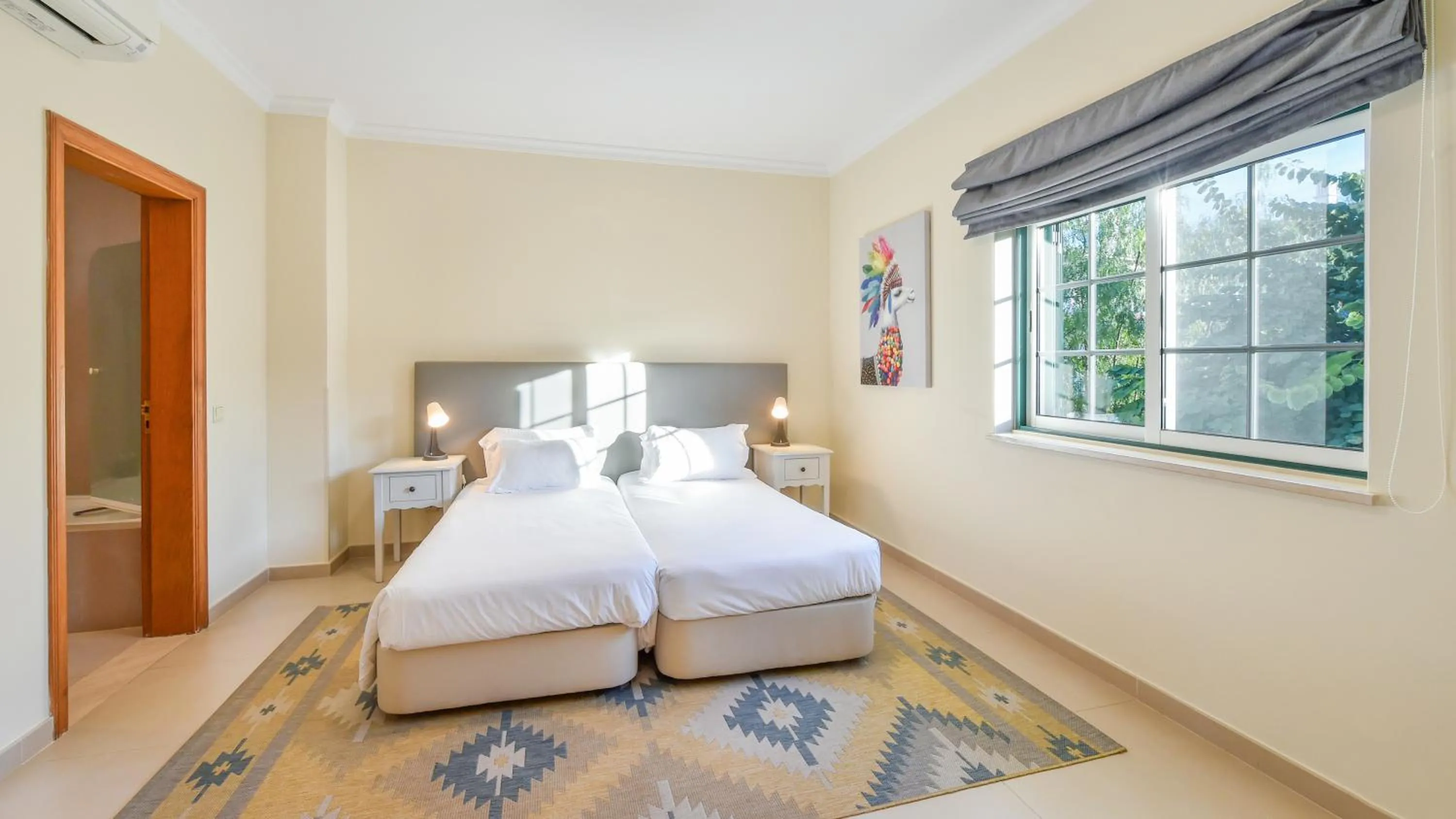 Bedroom, Bed in Martinhal Quinta Family Resort