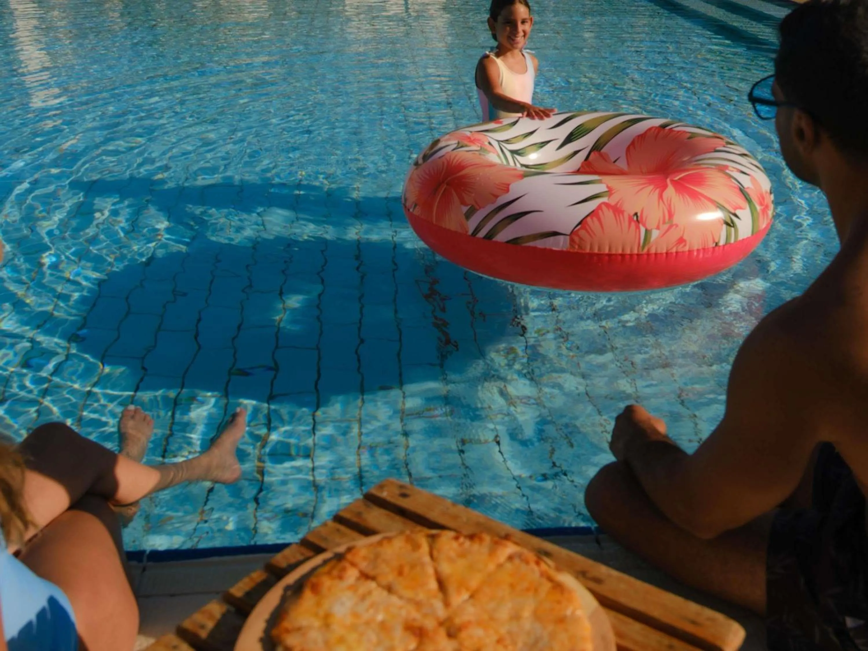 Lounge or bar in Movenpick Resort Sharm El Sheikh