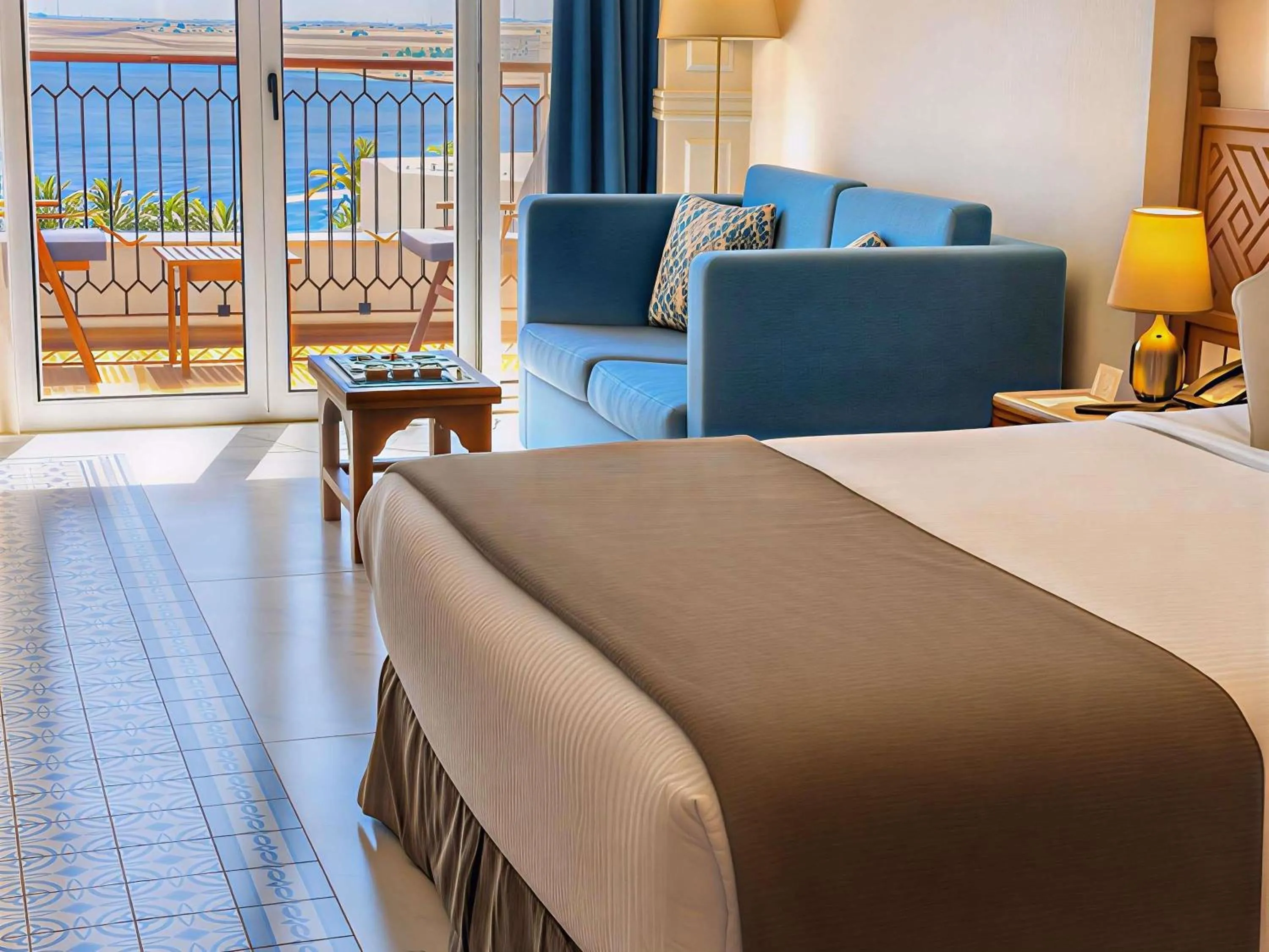 Bedroom, Bed in Movenpick Resort Sharm El Sheikh