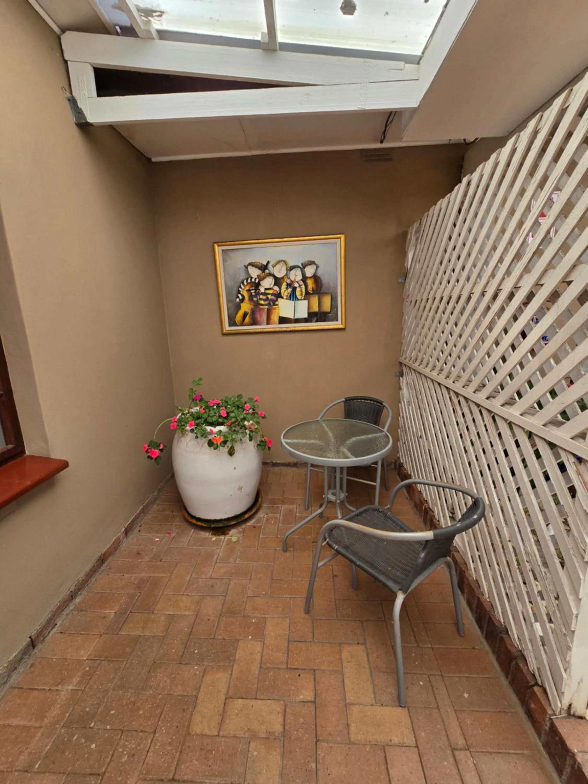 Patio in Bayside Guesthouse