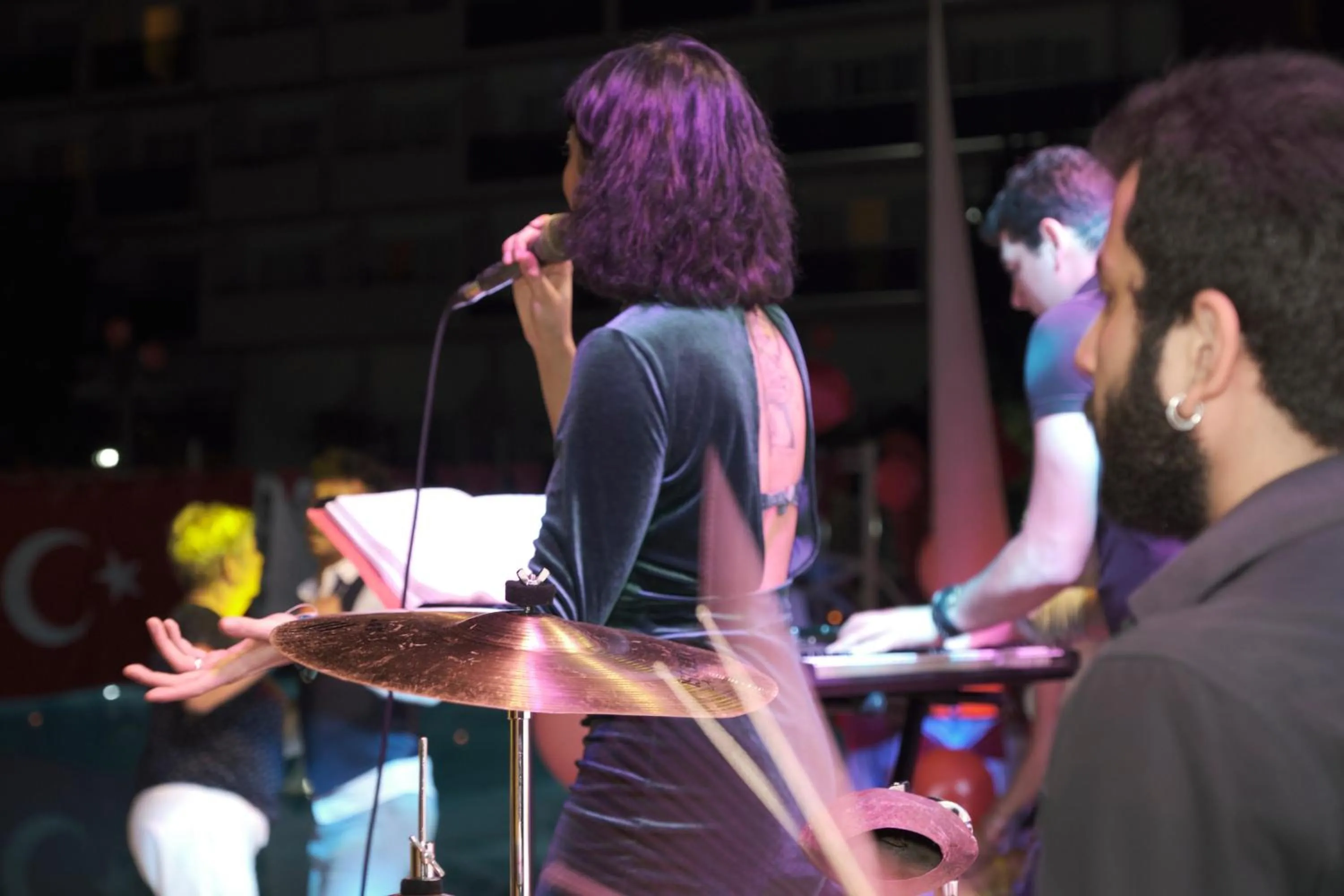 Entertainment in Seaden Corolla Hotel