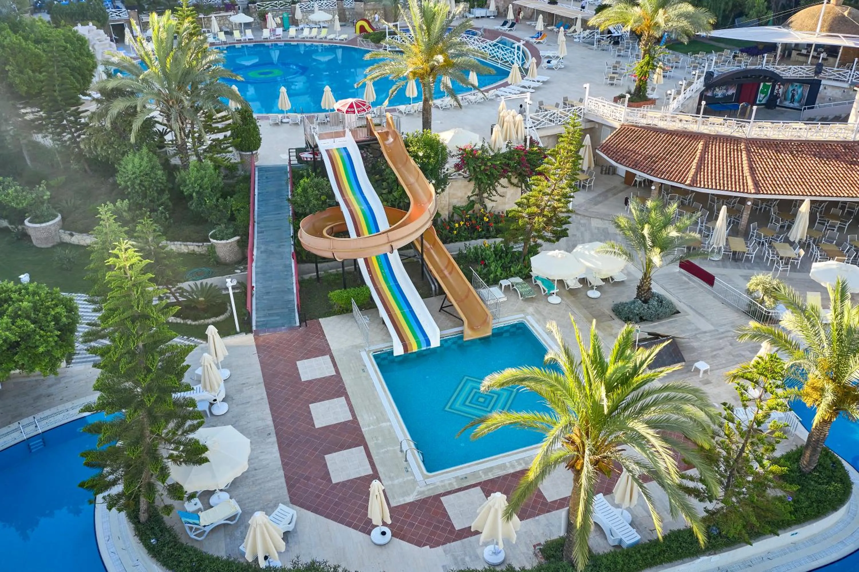 Property building in Seaden Corolla Hotel